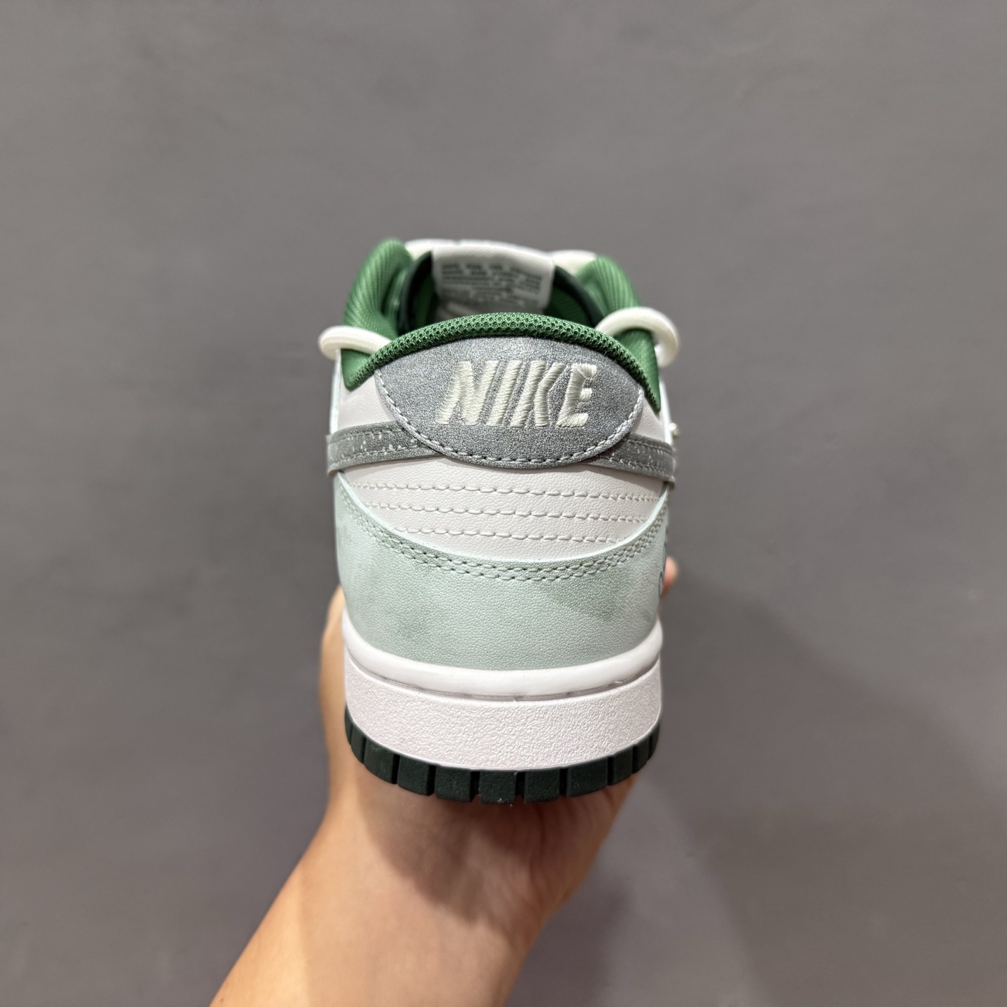Nike SB Dunk Low Mushroom 绿粉 DD1391-101