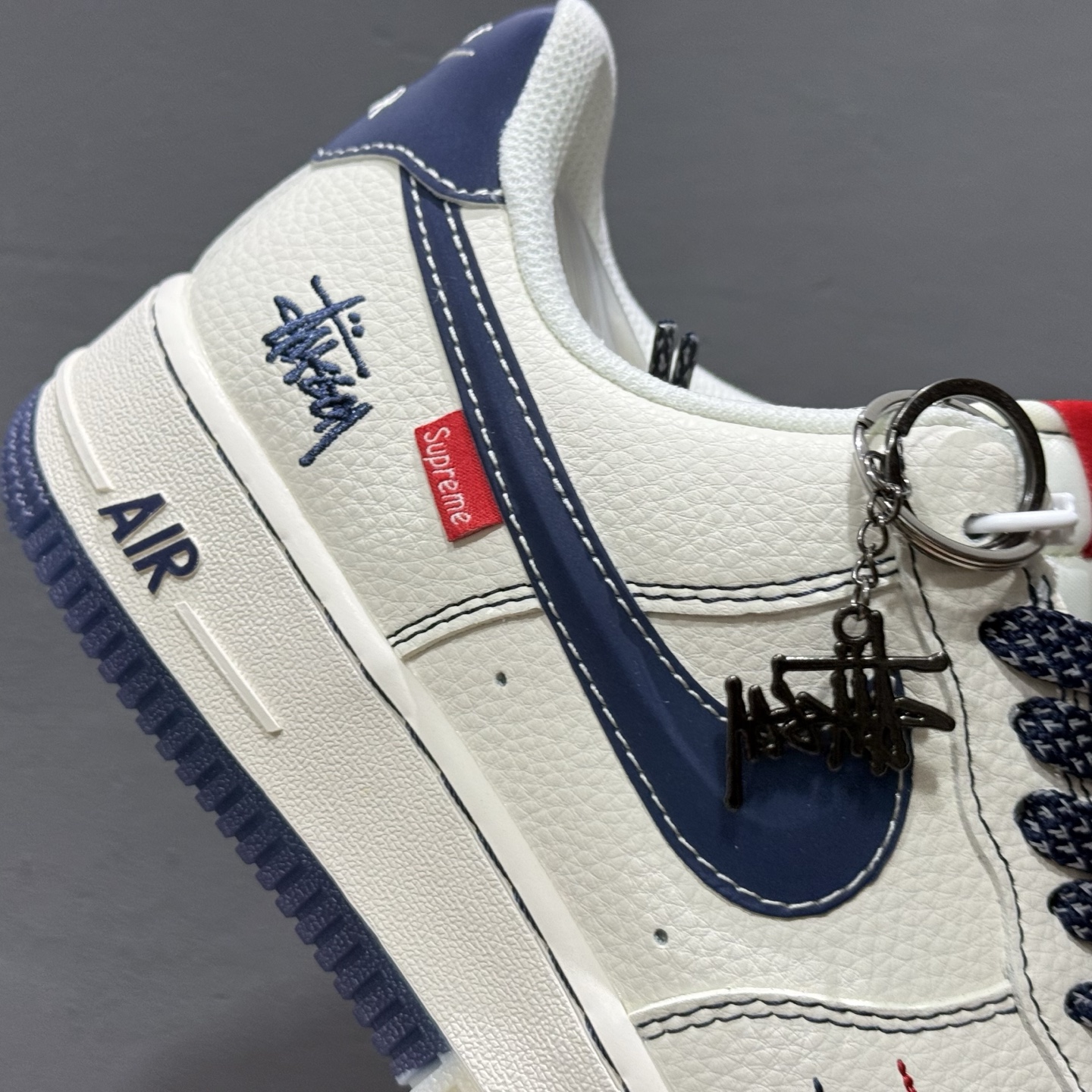 260 Nike Air Force 1'07 斯图西 联名 米白蓝 HH7518-072