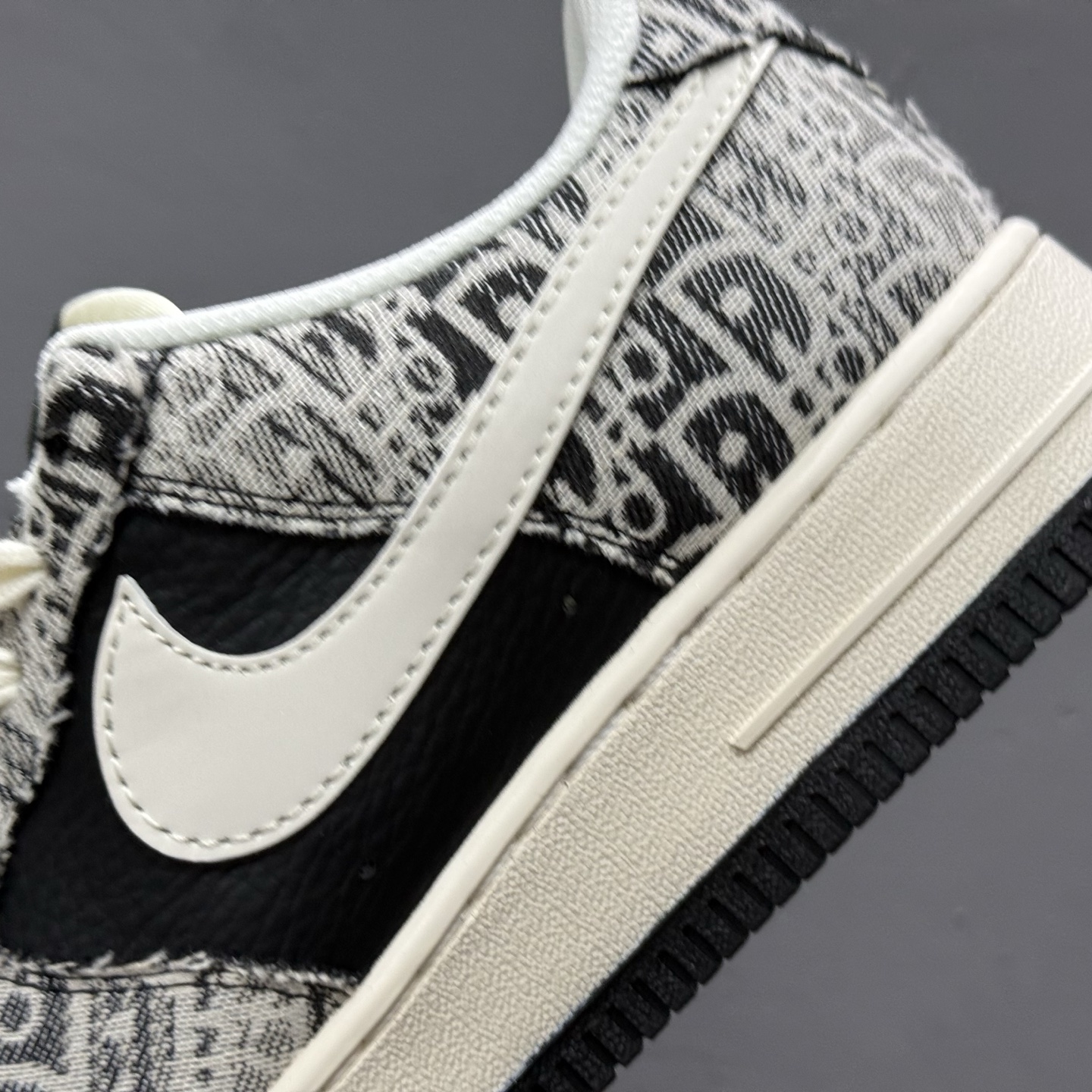 Nike Air Force 1'07 Dior 联名 黑白 XS1958-581