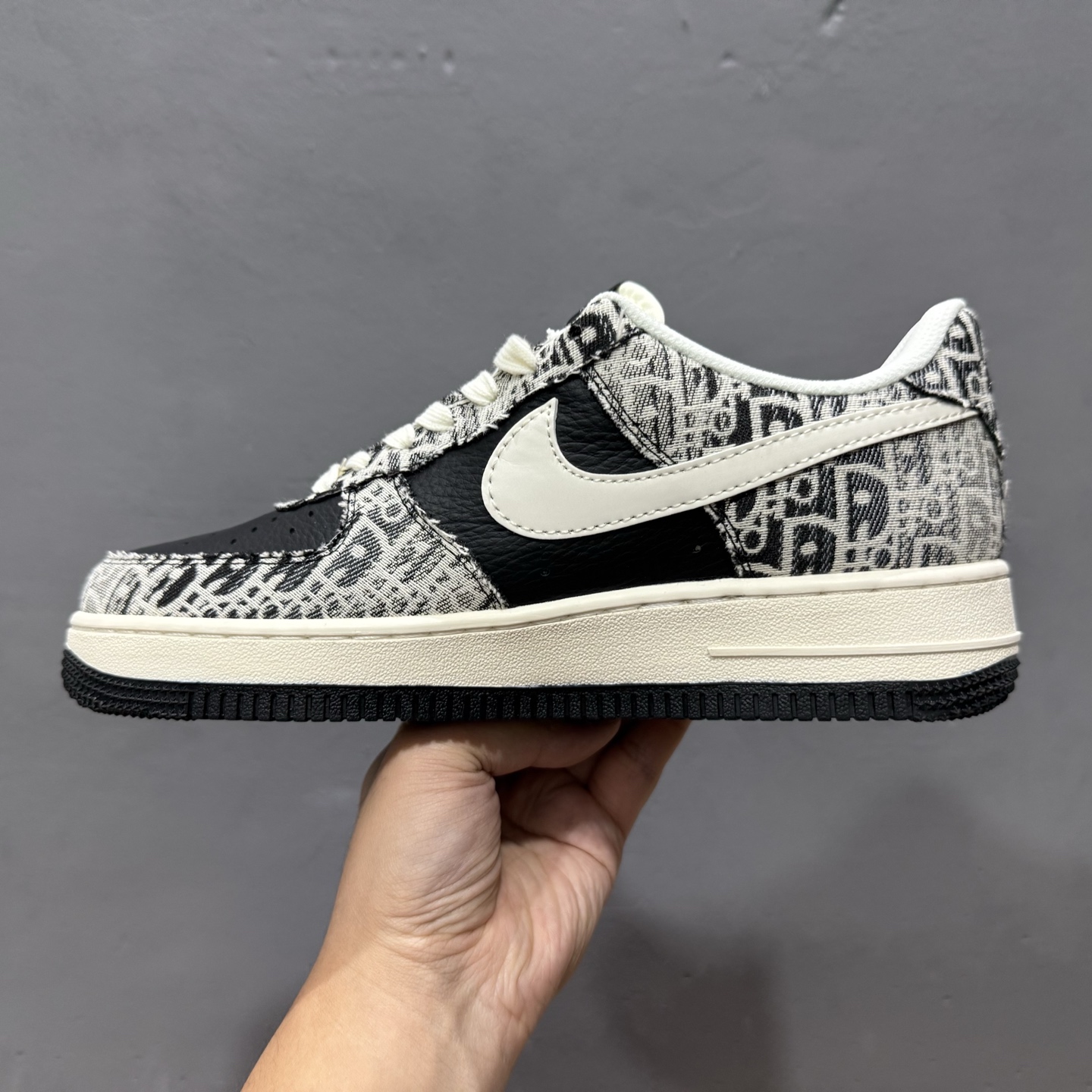 Nike Air Force 1'07 Dior 联名 黑白 XS1958-581