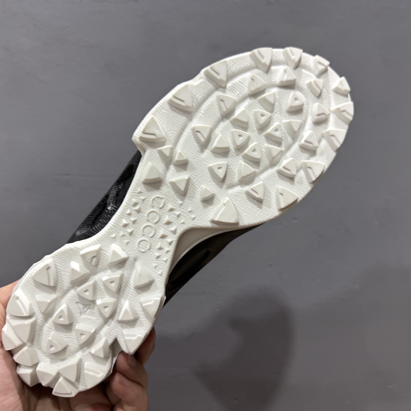 L/ECCO/爱步官方2.1系列网砂 /休闲鞋 品质 广东产 官网订制 精选进口材质