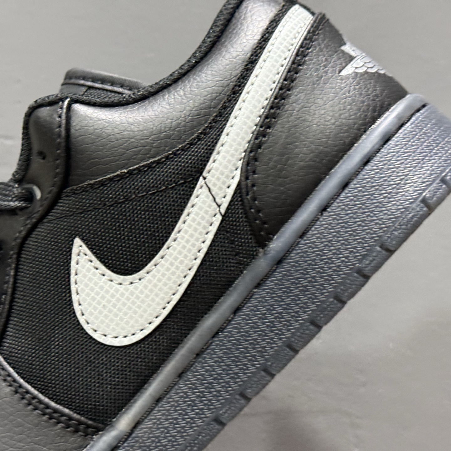 纯原 Air Jordan 1 Low AJ1 乔1黑白帆皮拼接 低帮文化篮球鞋 HV5968-001