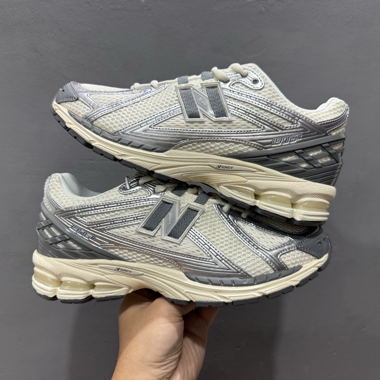 New Balance M1906系列复古单品宝藏老爹鞋款 M1906RFS