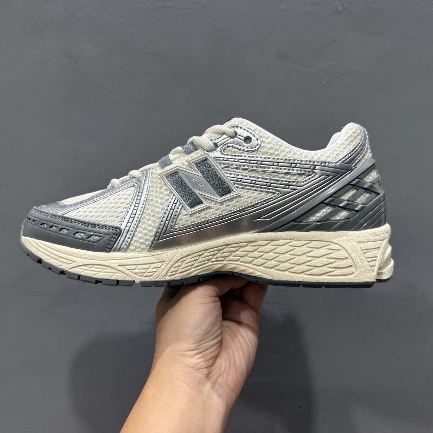 New Balance M1906系列复古单品宝藏老爹鞋款 M1906RFS