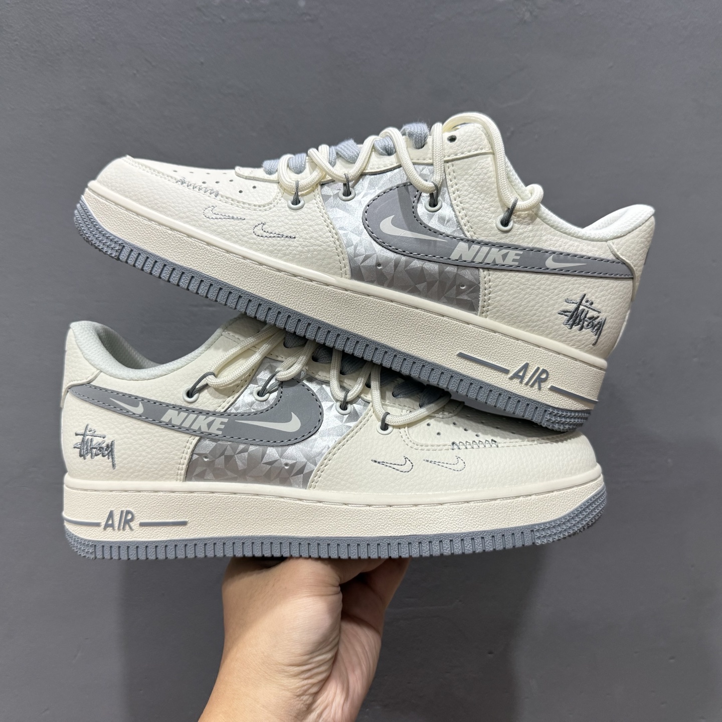 Nike Air Force 1'07 Low 斯图西联名 灰钻石抽绳 空军一号低帮休闲板鞋 DM6868-072
