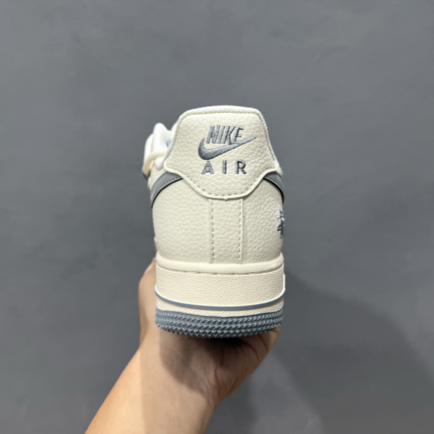 Nike Air Force 1'07 Low 斯图西联名 灰钻石抽绳 空军一号低帮休闲板鞋 DM6868-072