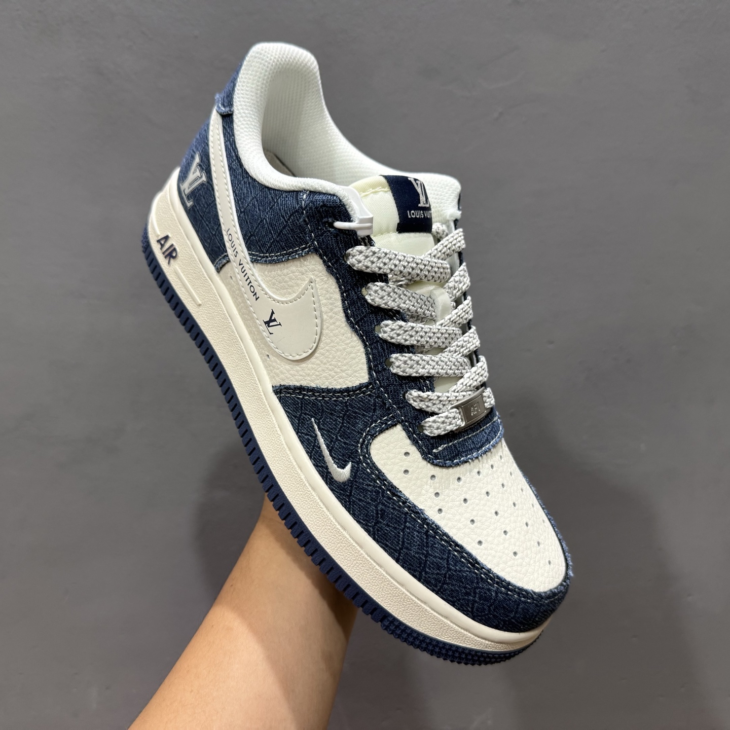 NK Air Force 1′07 Low 空军一号低帮百搭休闲运动板鞋 XS1958-551