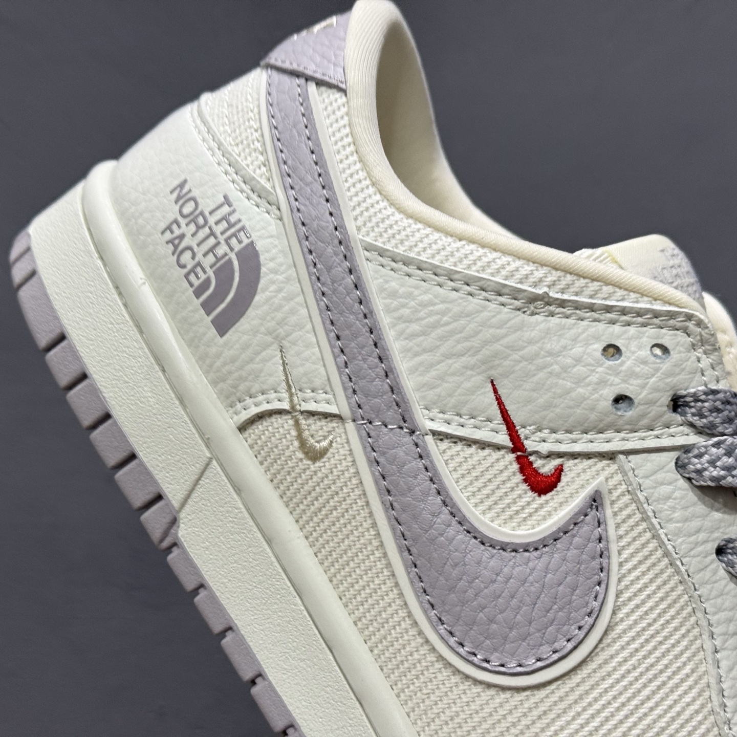 280 SC版 Nike SB Dunk Low 北面联名 织布 周年高端定制 低帮休闲板鞋 SC9207-413