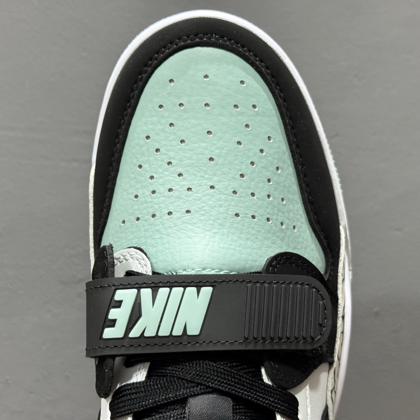 240 Air Jordan Legacy AJ312 Low 低帮复古篮球鞋 白绿 FQ7827-103