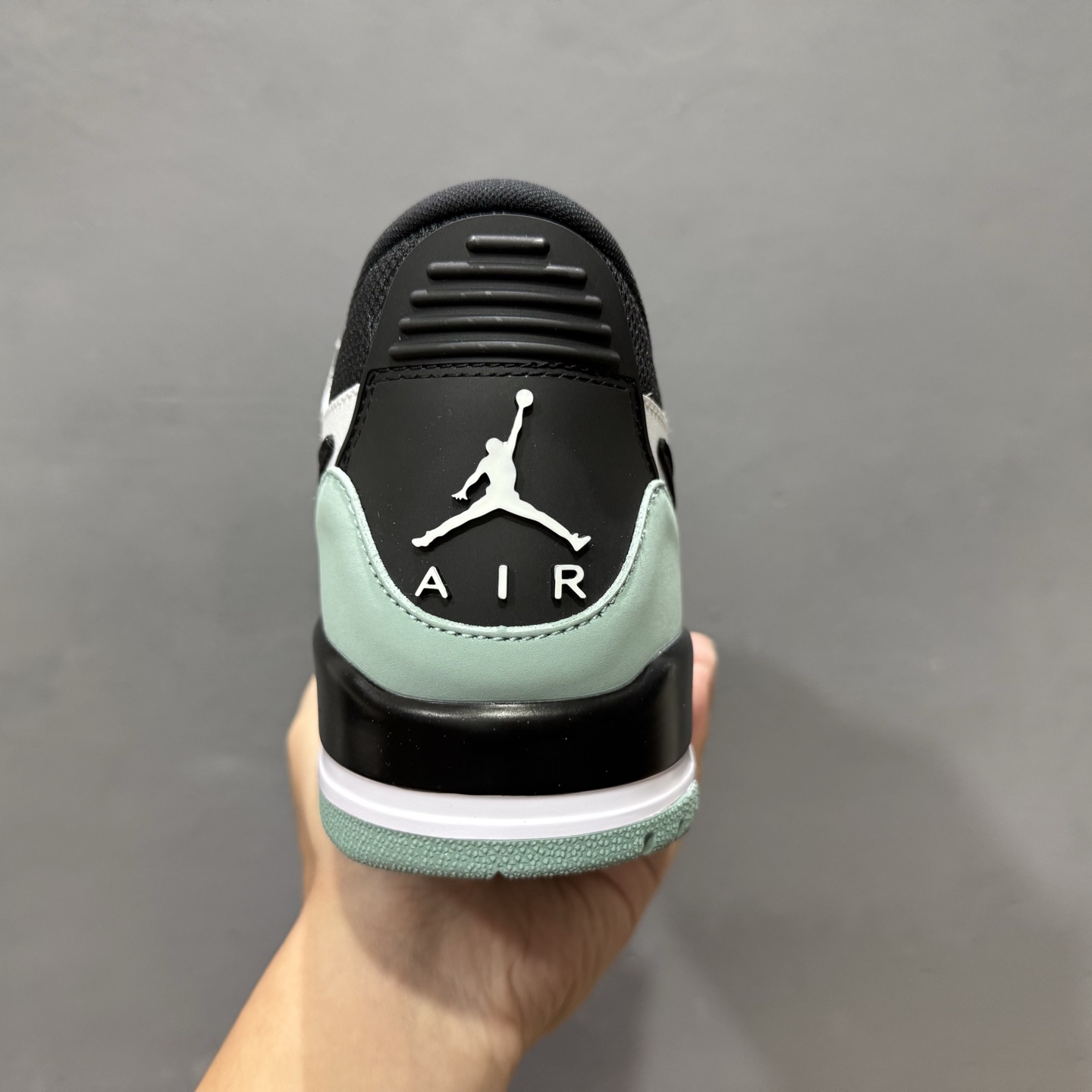 240 Air Jordan Legacy AJ312 Low 低帮复古篮球鞋 白绿 FQ7827-103