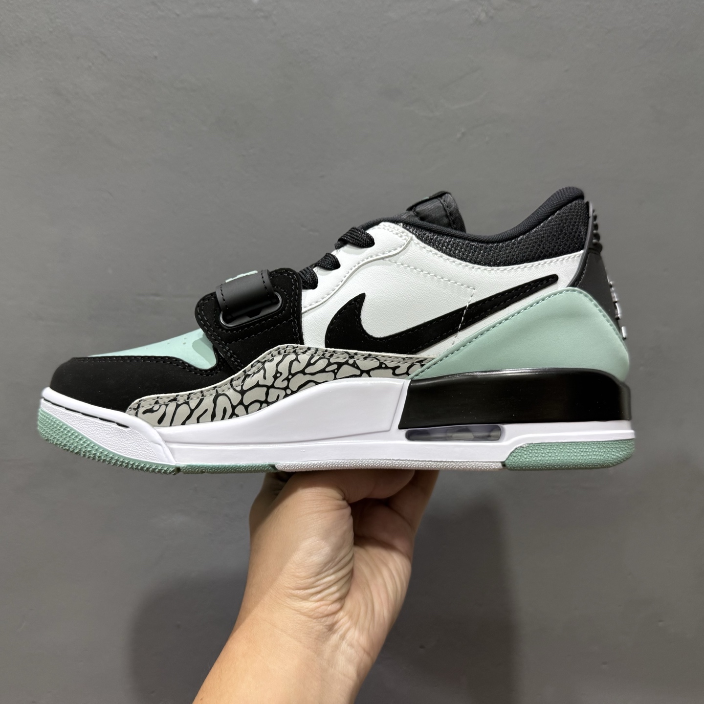 240 Air Jordan Legacy AJ312 Low 低帮复古篮球鞋 白绿 FQ7827-103