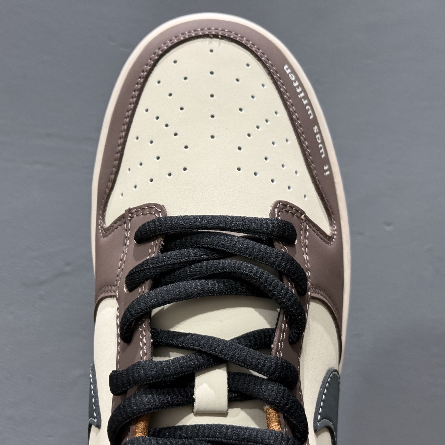 280 Nike SB Dunk Low 黑棕配色 低帮休闲运动滑板板鞋 MU0232-370