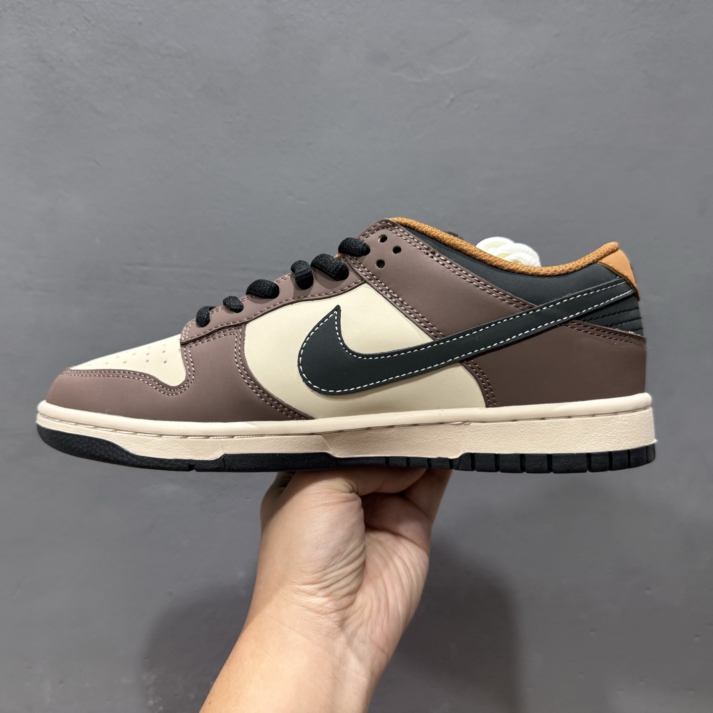 280 Nike SB Dunk Low 黑棕配色 低帮休闲运动滑板板鞋 MU0232-370
