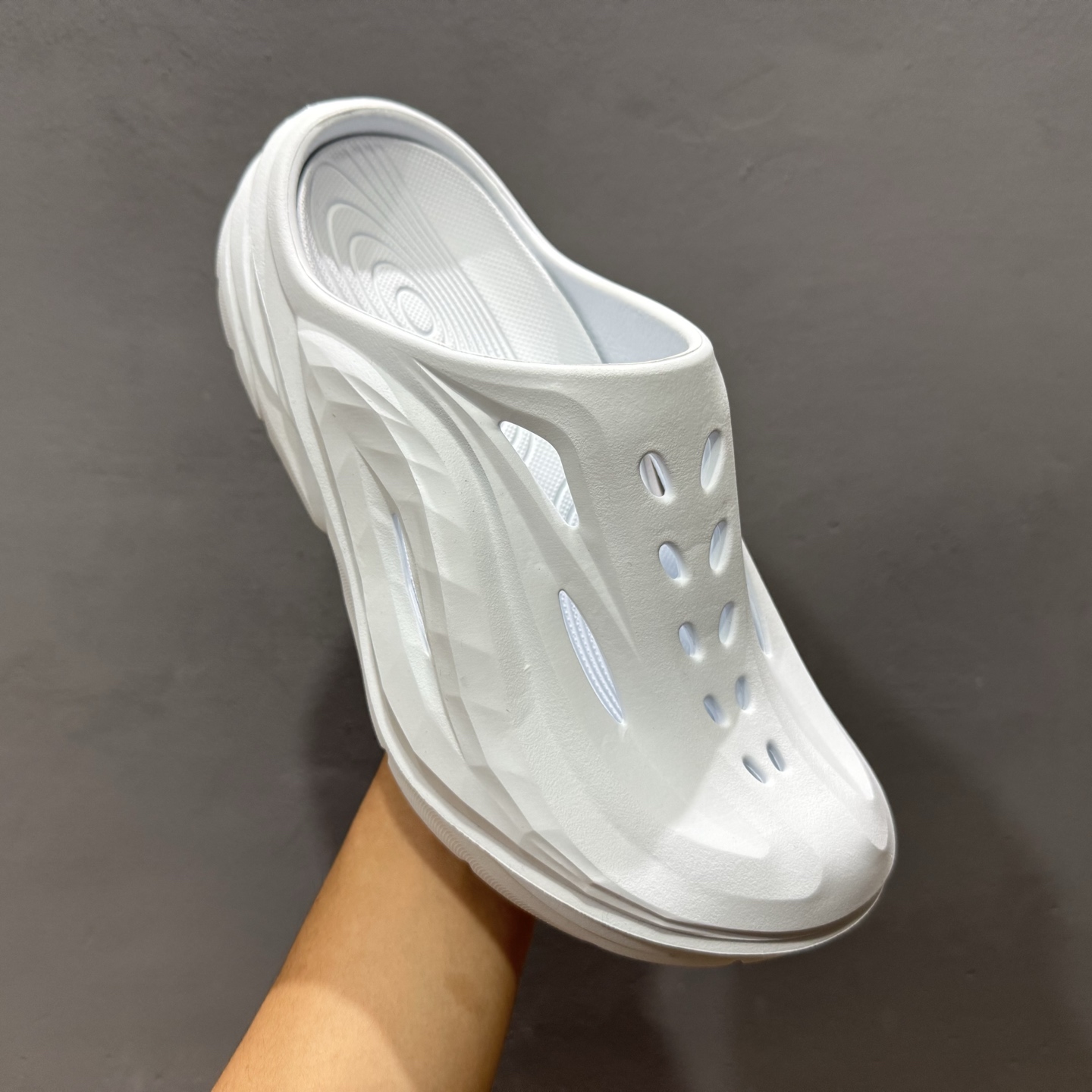 120 HOKA ONE ONE ORA Recovery Mule 舒适休闲防臭防磨防滑 包头拖鞋