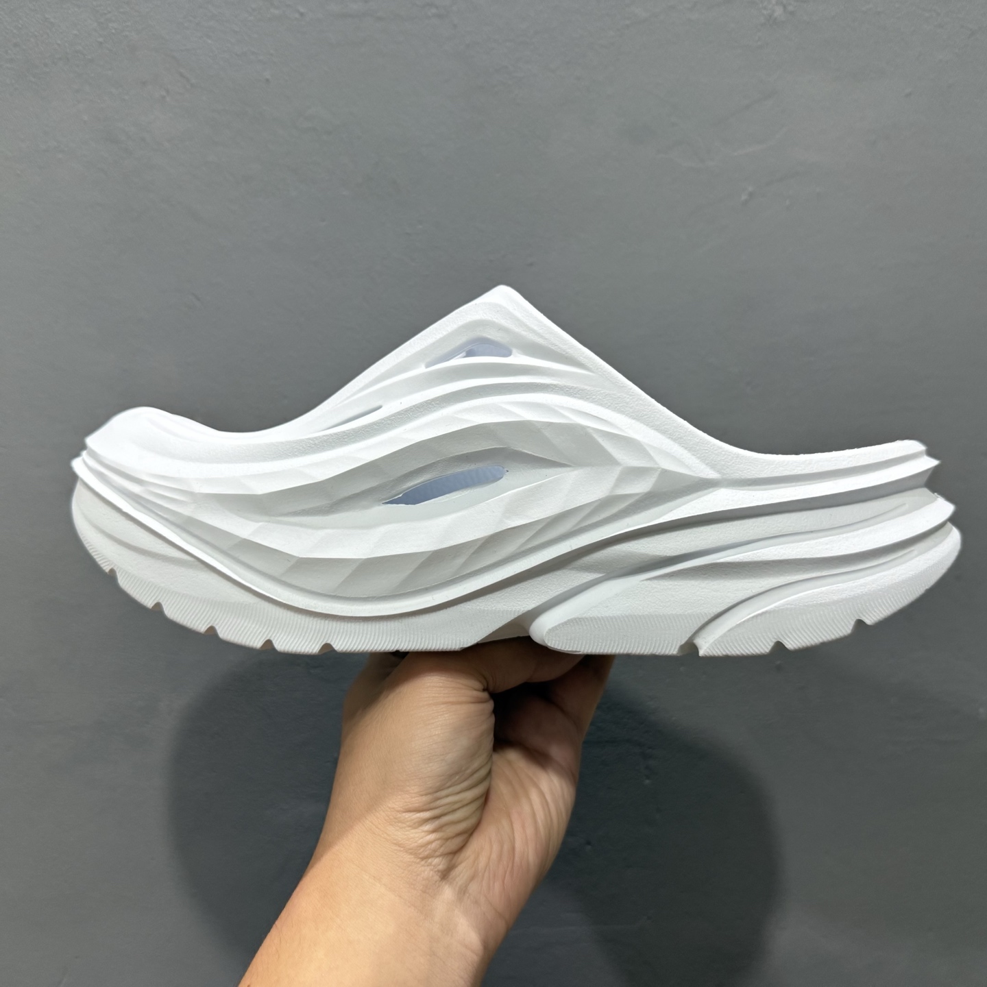 120 HOKA ONE ONE ORA Recovery Mule 舒适休闲防臭防磨防滑 包头拖鞋
