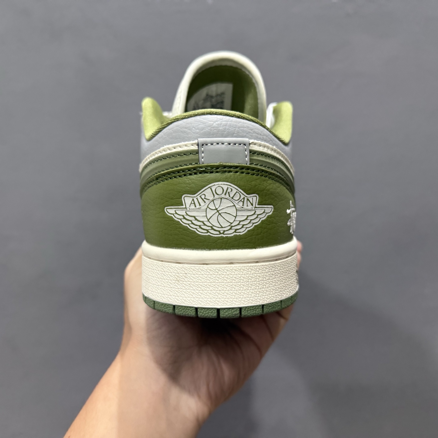 280 独家实拍Air Jordan 1 Low AJ1 乔1 斯图西联名 米绿立体勾 高端定制 低帮复古篮球鞋 XS6086-558