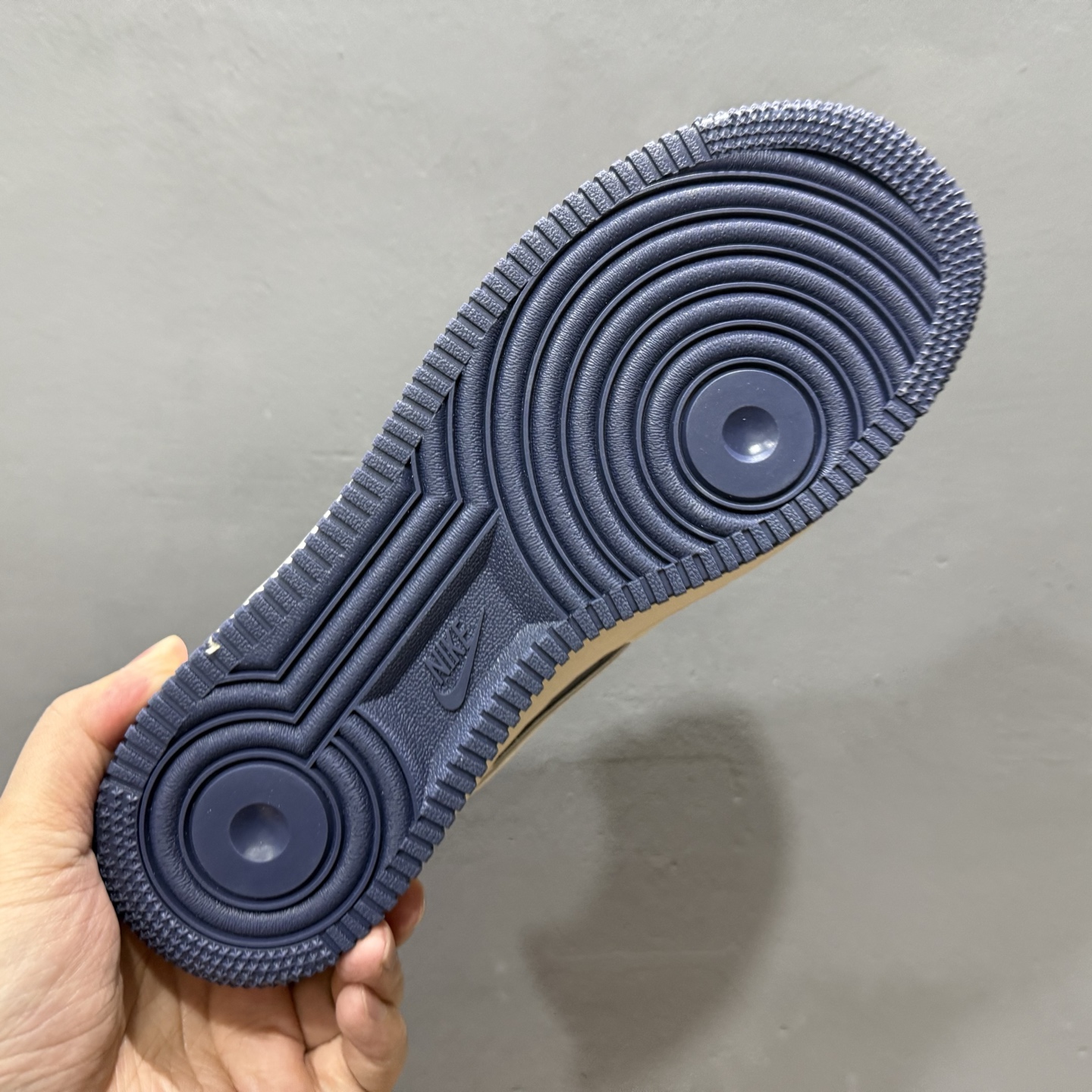 260 独家实拍Nike Air Force 1‘07 Low Supreme联名 米蓝亮边 空军一号低帮休闲板鞋 HH7518-057