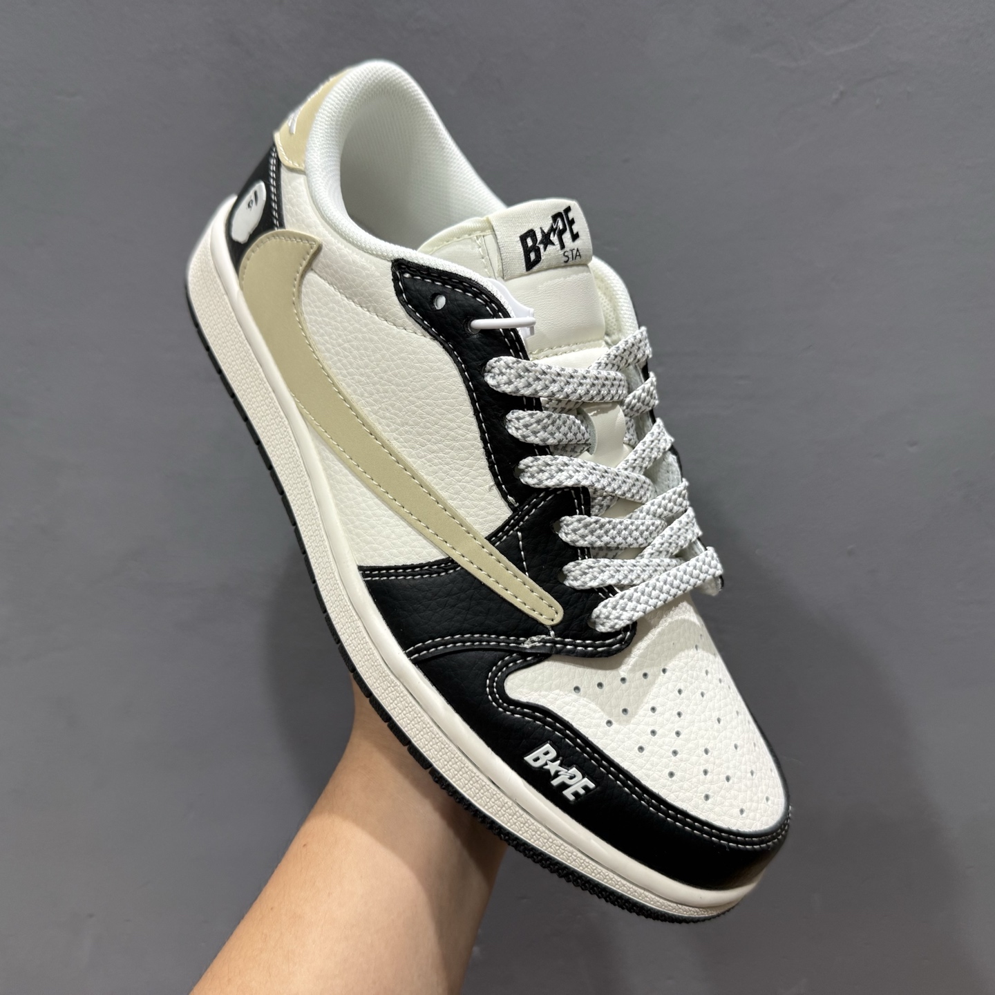 280 独家实拍Travis Scott x Fragment Design x Air Jordan 1 Low OG SP AJ1 Bape联名 白黑脚趾 低帮文化休闲板鞋 JJ2508-552