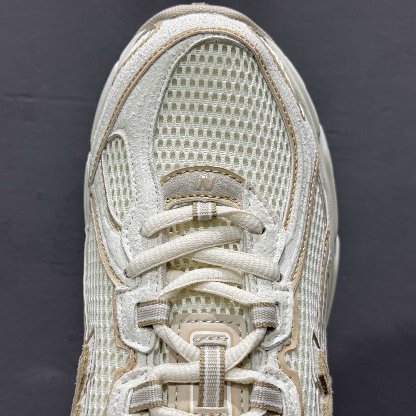 200 K版 New Balance 740 复古跑鞋 U740IN2