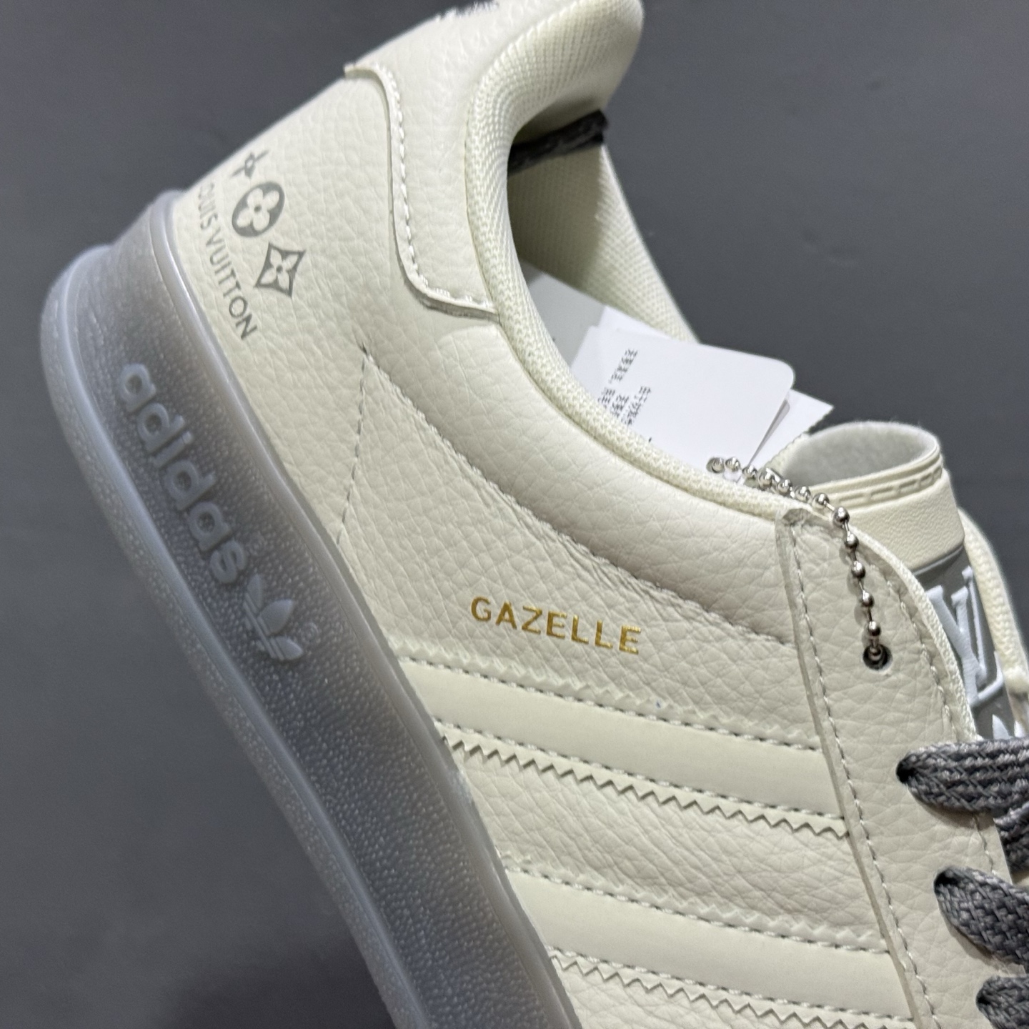 260 adidas originals GAZELLE INDOOR Indoor LV T头鞋 防滑耐磨轻便 低帮 板鞋 男女同款 白灰 DM1234-005
