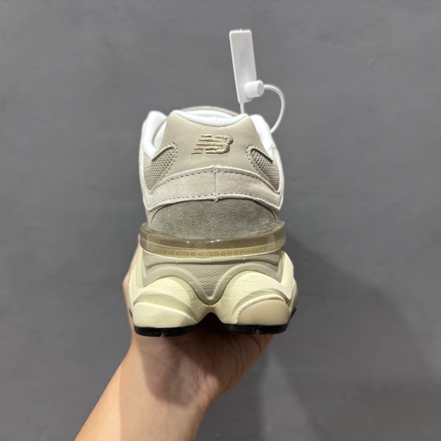 ￥240 纯原 Joe Freshgoods x New Balance NB9060 联名款 复古休闲运动慢跑鞋 U9060JBC