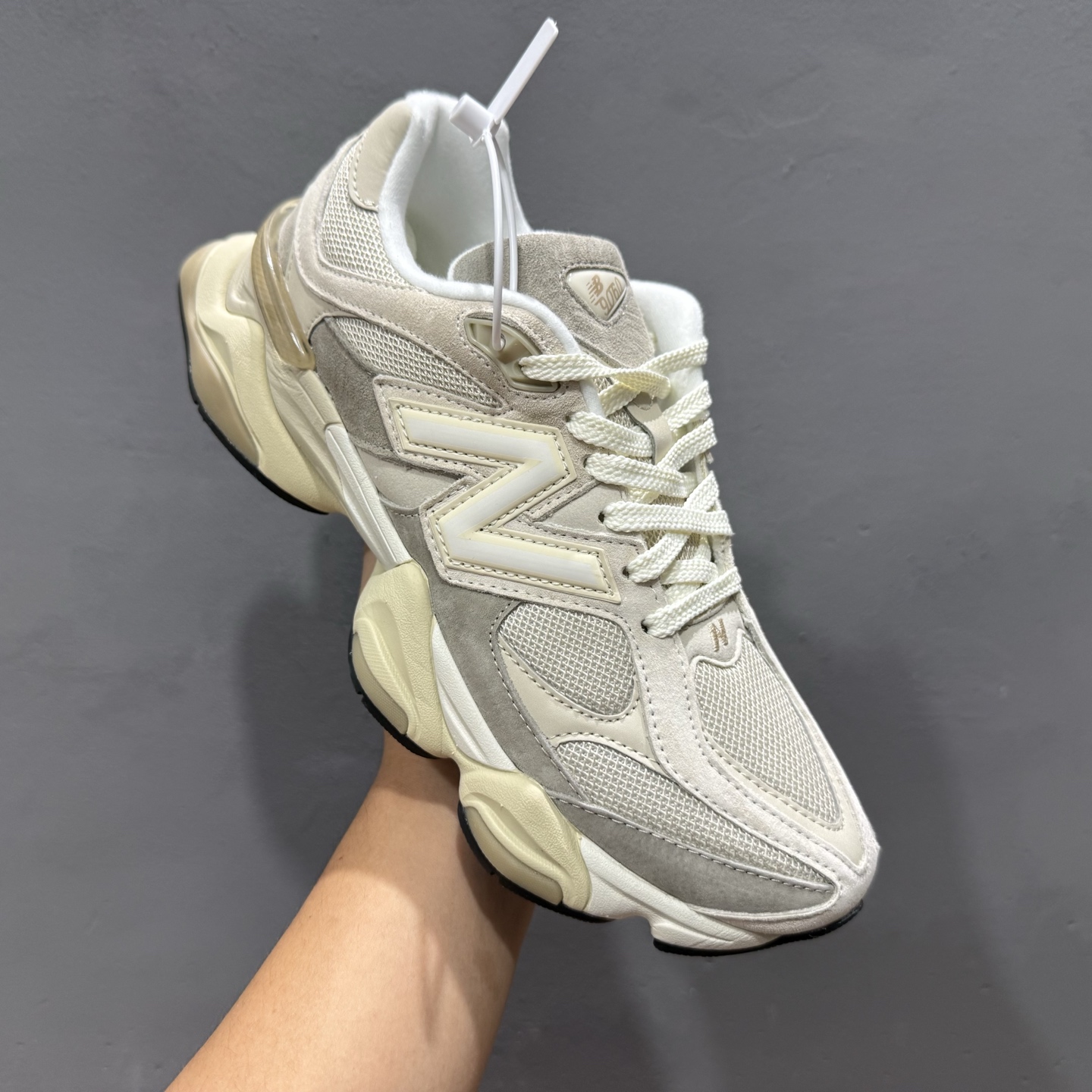 ￥240 纯原 Joe Freshgoods x New Balance NB9060 联名款 复古休闲运动慢跑鞋 U9060JBC