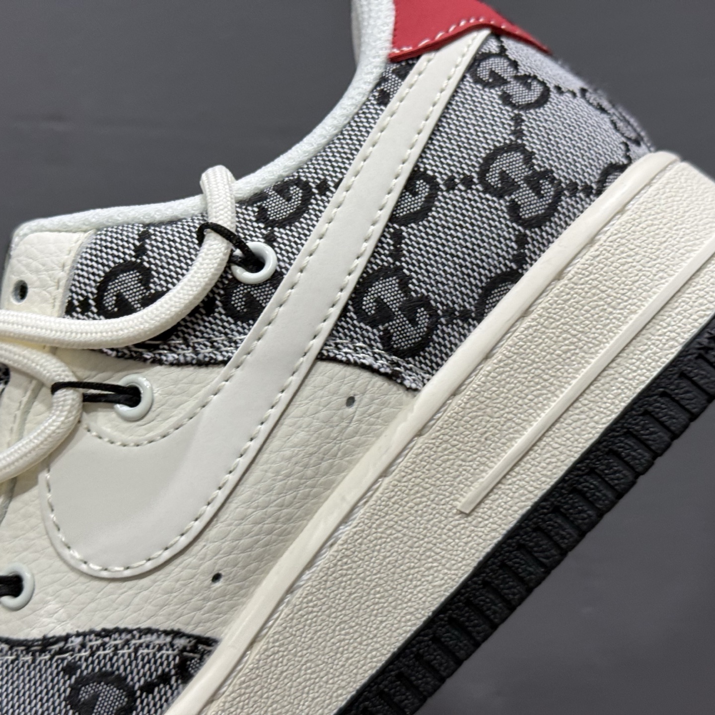 ￥260 Nike Air Force 1'07 Low 古驰联名 灰花纹抽绳 空军一号低帮休闲板鞋 YX5066-319