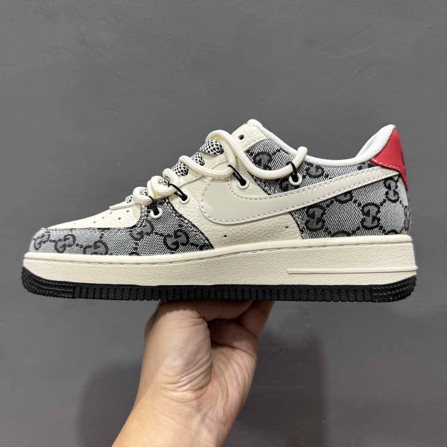 ￥260 Nike Air Force 1'07 Low 古驰联名 灰花纹抽绳 空军一号低帮休闲板鞋 YX5066-319