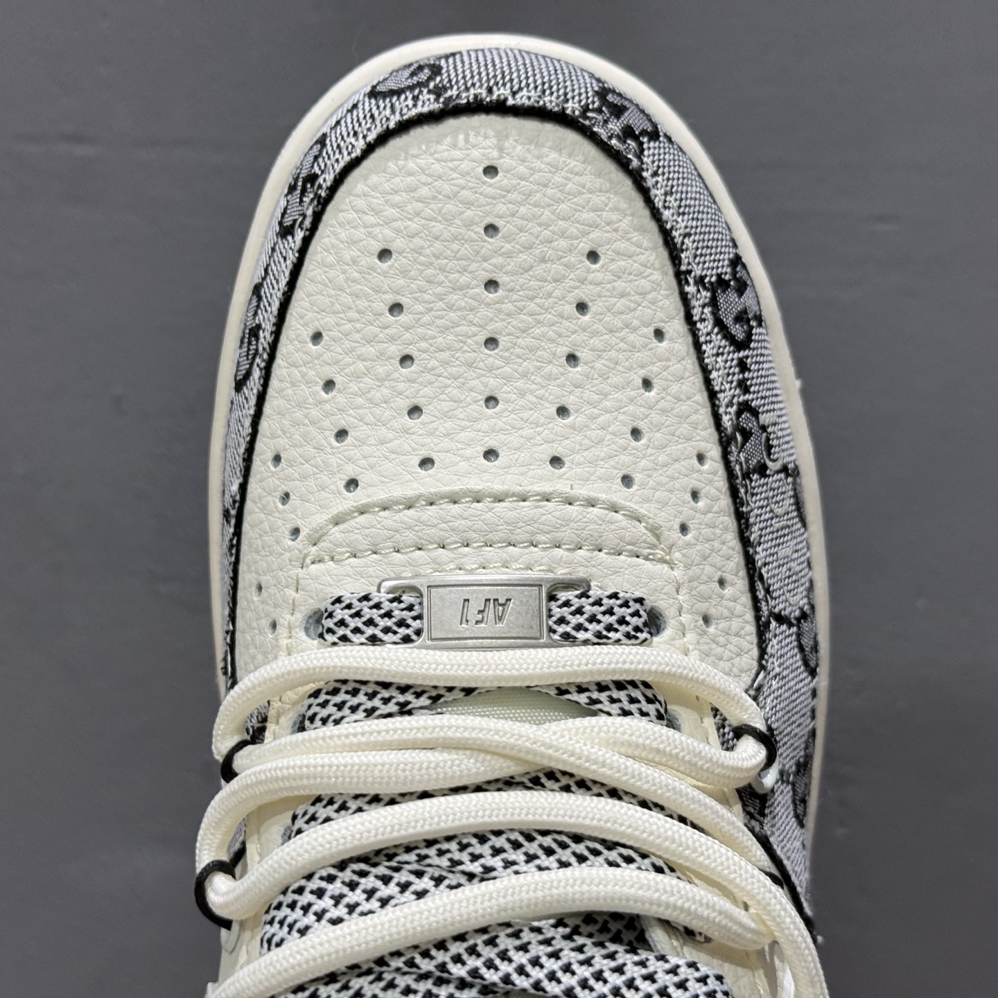 ￥260 Nike Air Force 1'07 Low 古驰联名 灰花纹抽绳 空军一号低帮休闲板鞋 YX5066-319