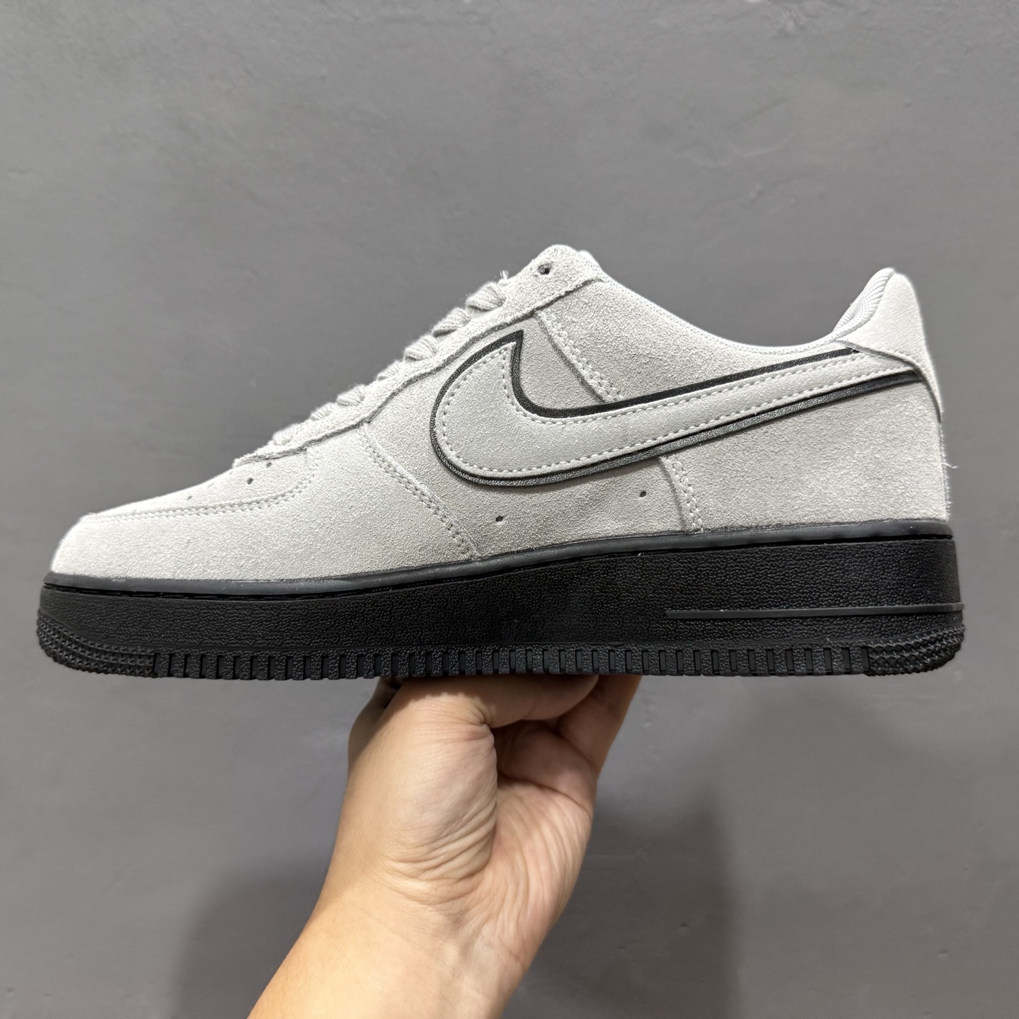 200 Nike Air Force 1 Low 灰色 HQ1966-001