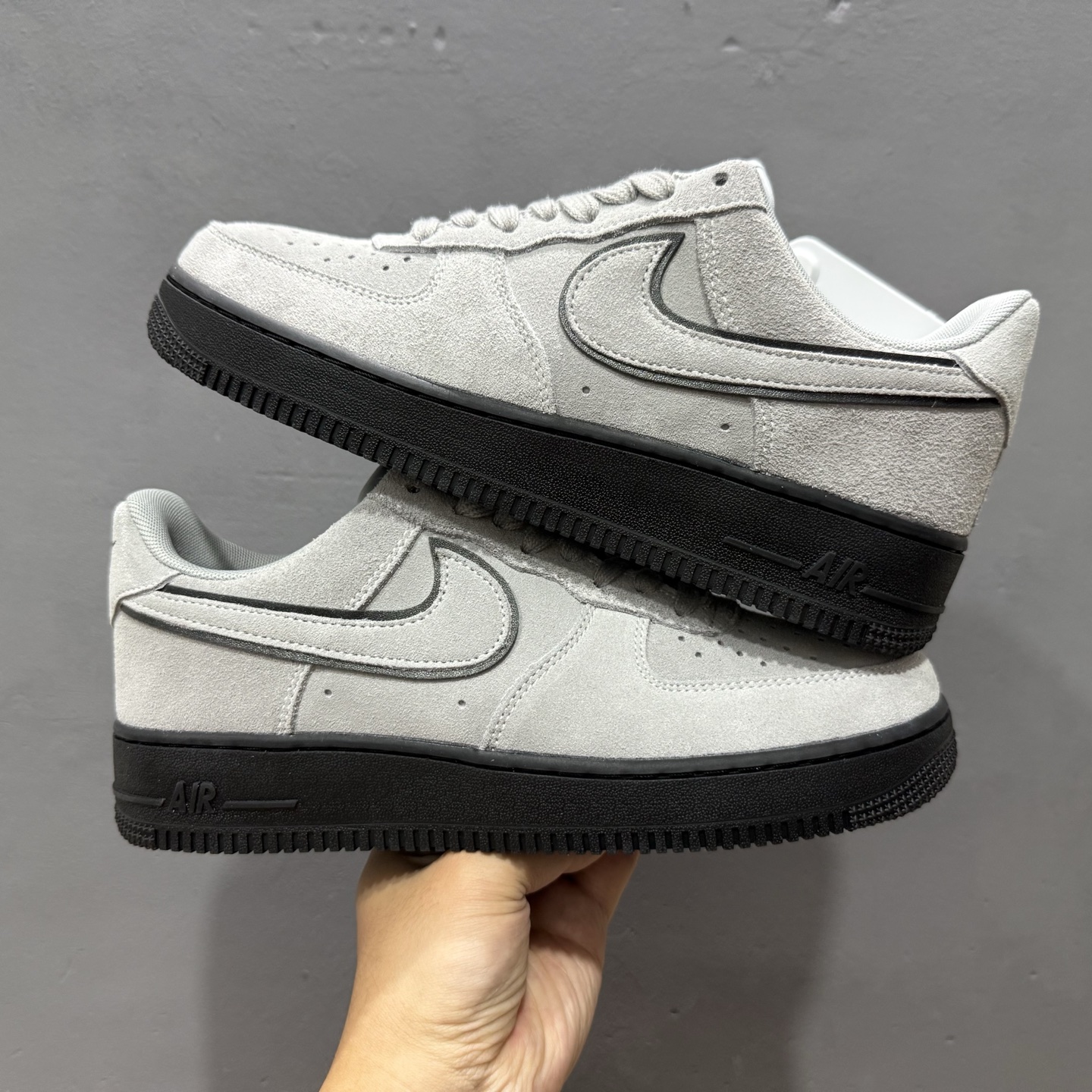 200 Nike Air Force 1 Low 灰色 HQ1966-001