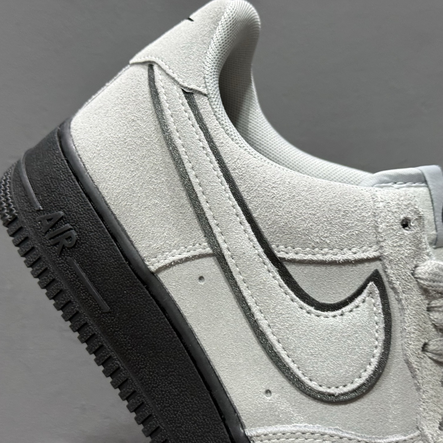 200 Nike Air Force 1 Low 灰色 HQ1966-001