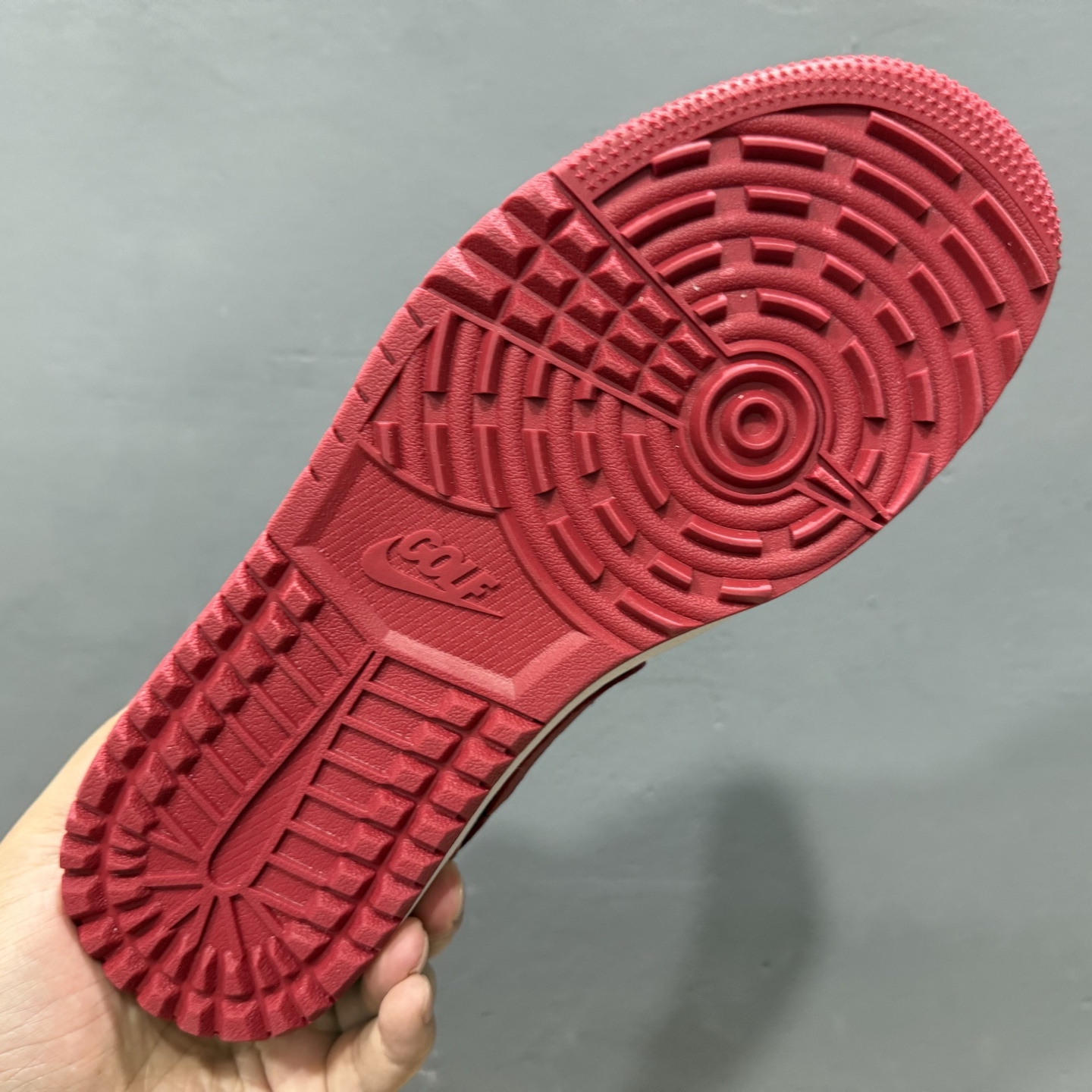 Air Jordan 1 Mule 黑红 官方同步 AJ系列穆勒一脚蹬半拖 FJ1214-001