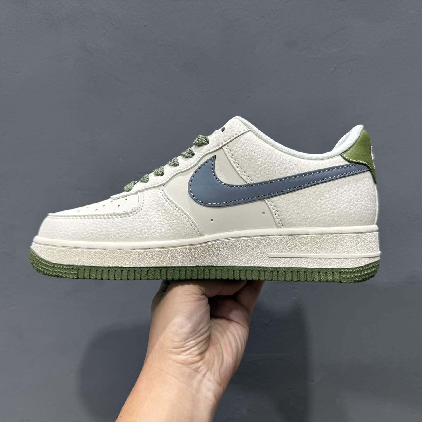 260 NIke Air Force 1 ‘07 Low “古驰联名——绿灰花纹”空军一号 低帮 XS1958-563