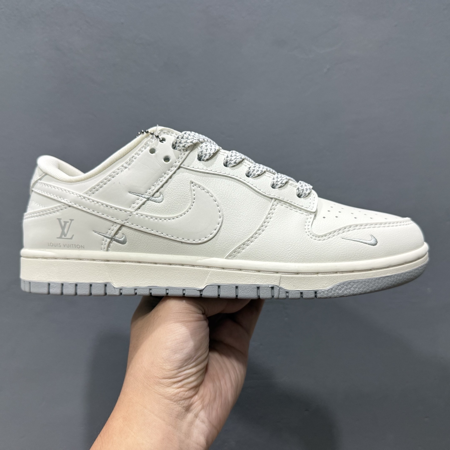 280 Louis Vuitton x Nike Dunk Low 百搭米灰 XX3168-180