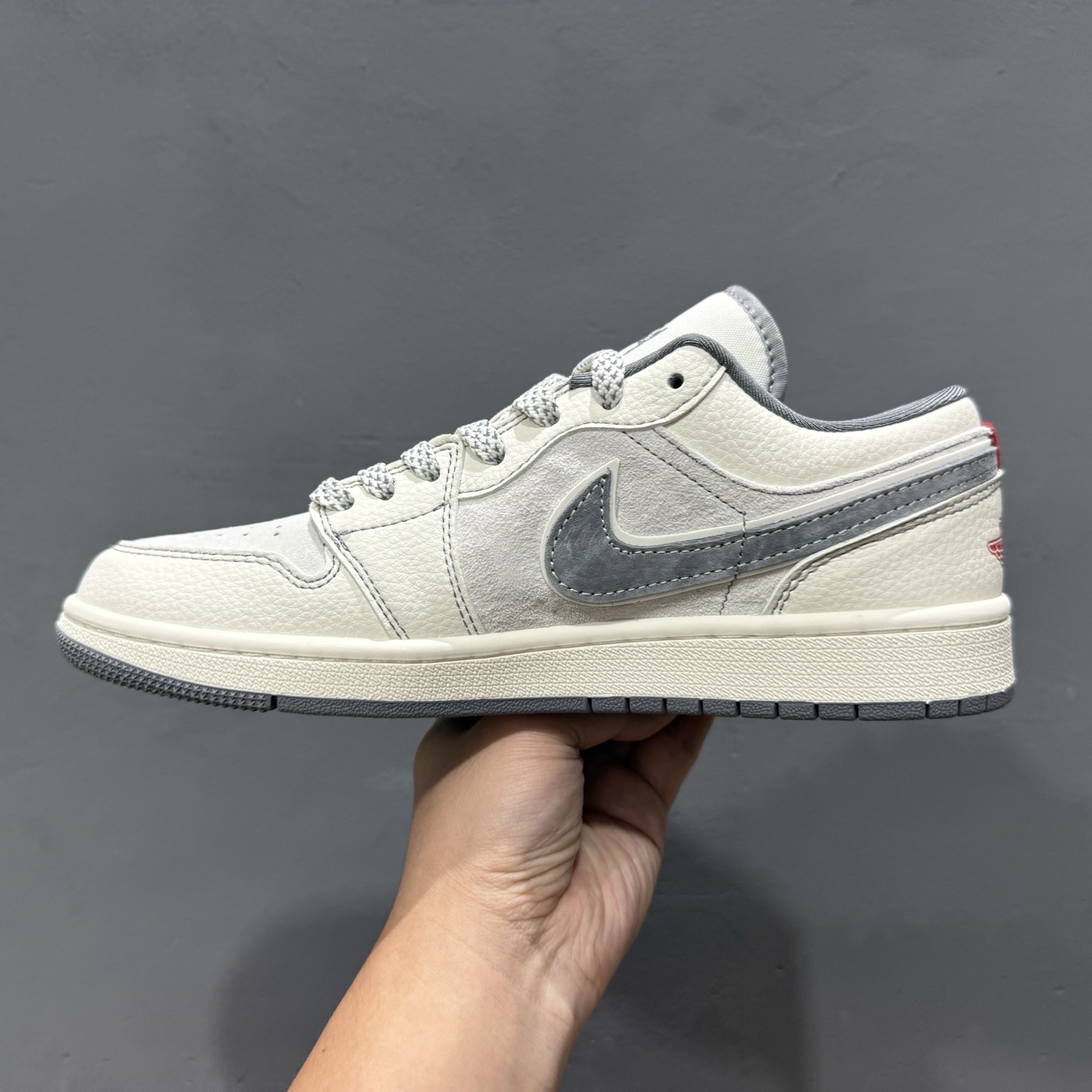 280 Stussy x Air Jordan 1 癸己红标 YX5066-315