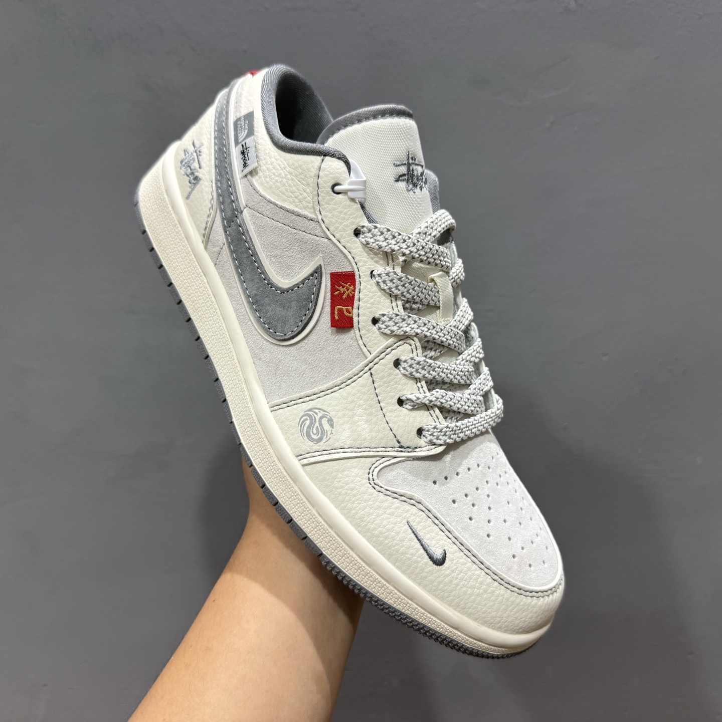 280 Stussy x Air Jordan 1 癸己红标 YX5066-315