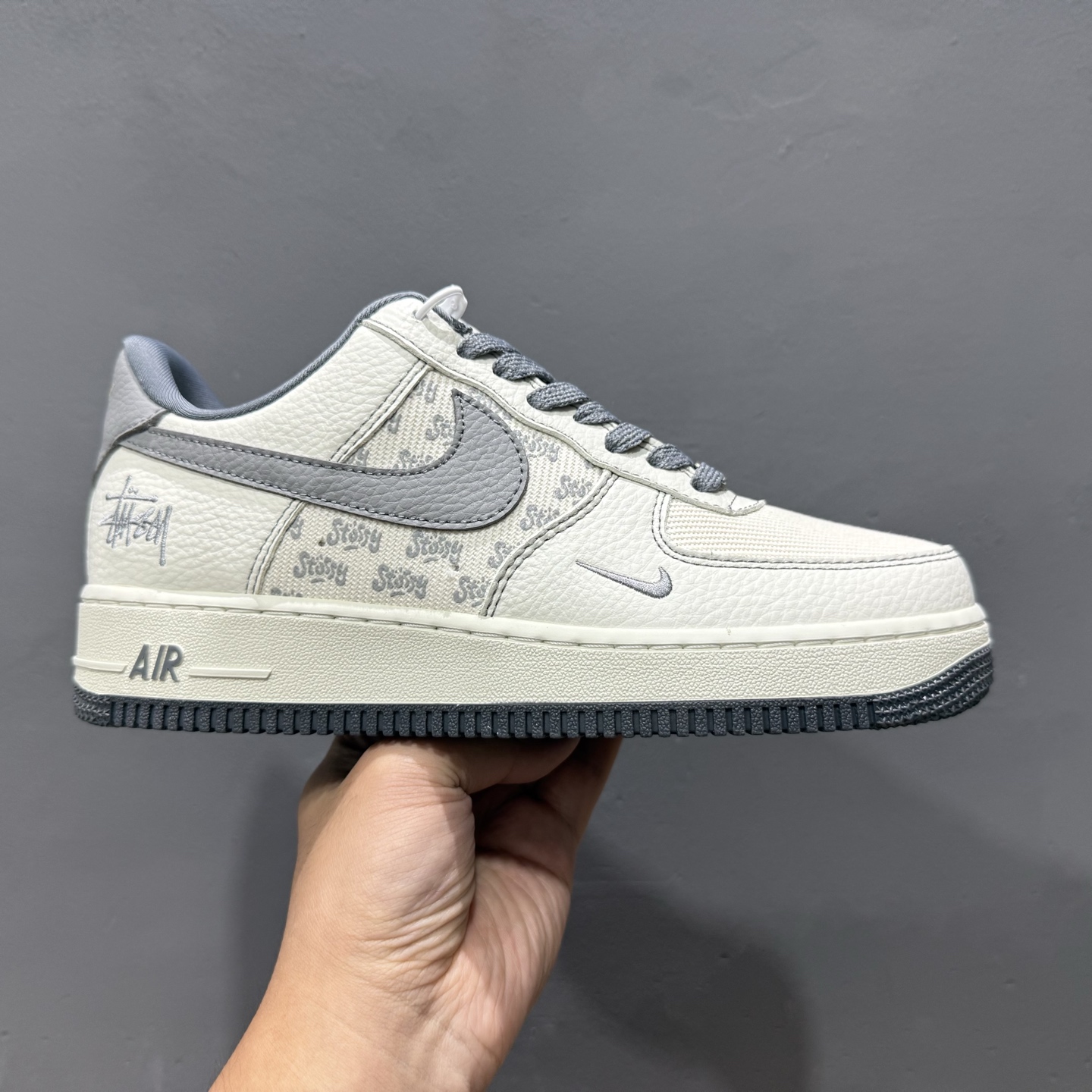 260 SC版 Nike Air Force 1'07 Low 斯图西联名 织布 空军一号低帮休闲板鞋 BZ6808-101
