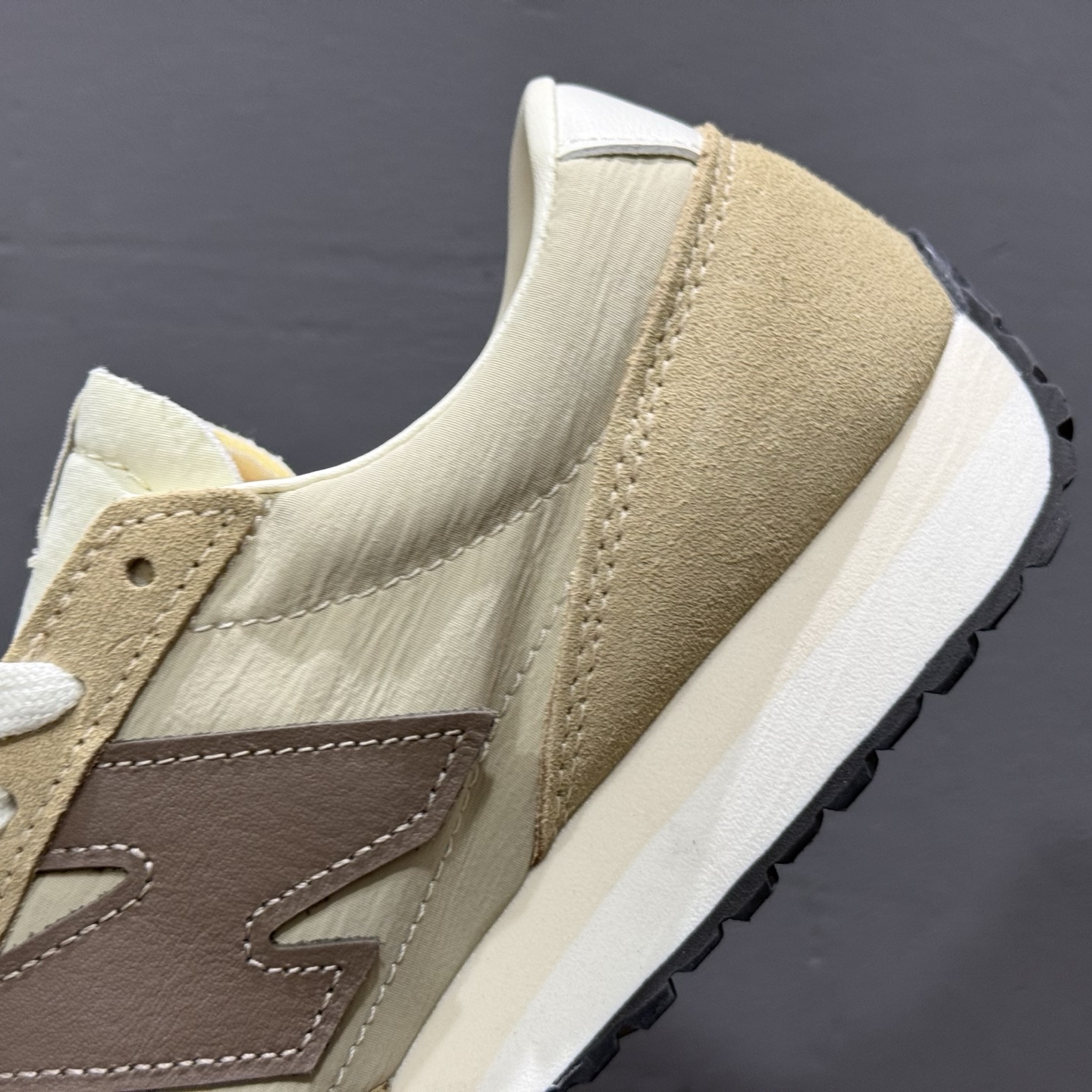 180 New Balance NB471 充正品质 经典复古时髦 休闲跑步鞋 U471AI