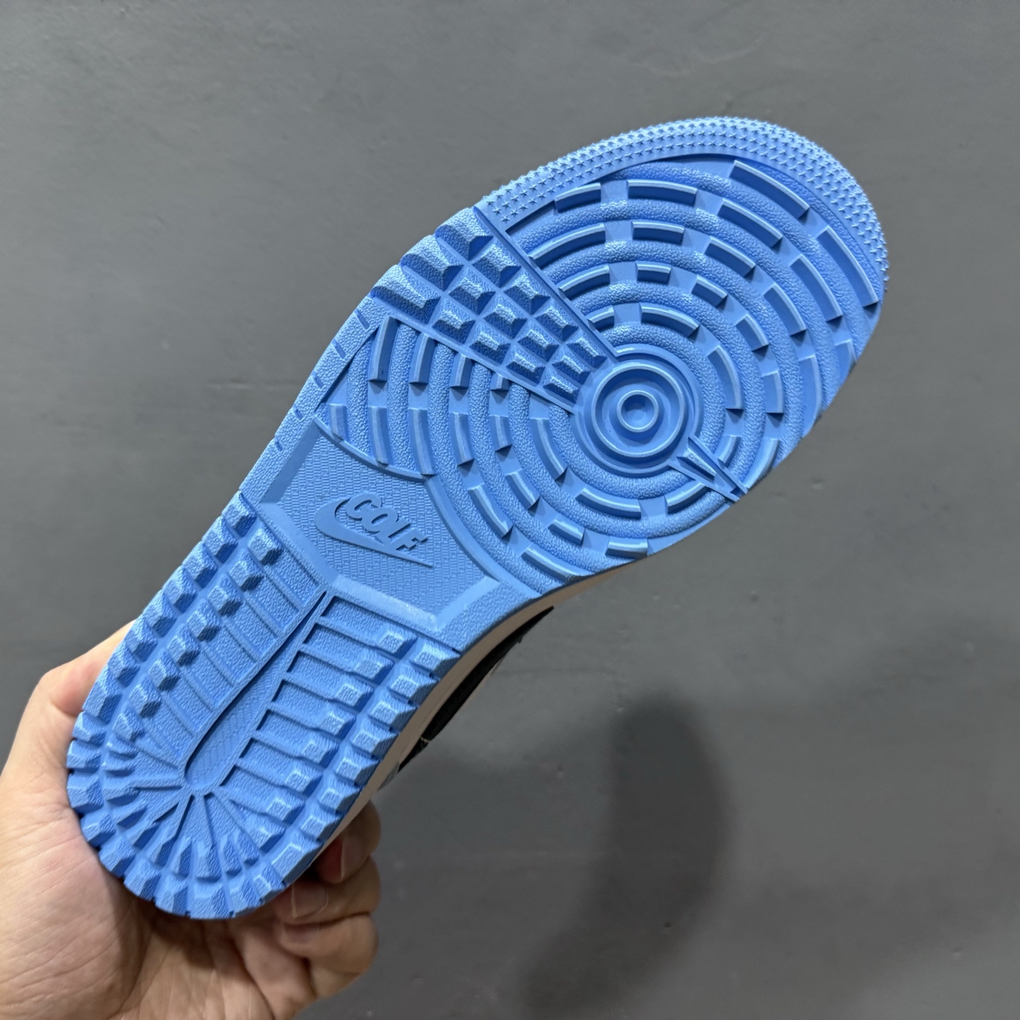 200 Air Jordan 1 Mule 黑红 官方同步 AJ系列穆勒一脚蹬半拖 FJ1214-400