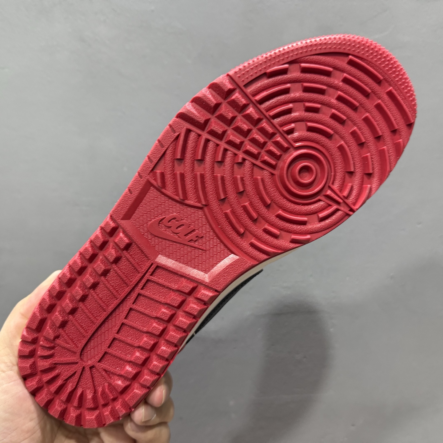 200 Air Jordan 1 Mule 黑红 官方同步 AJ系列穆勒一脚蹬半拖 FJ1214-101