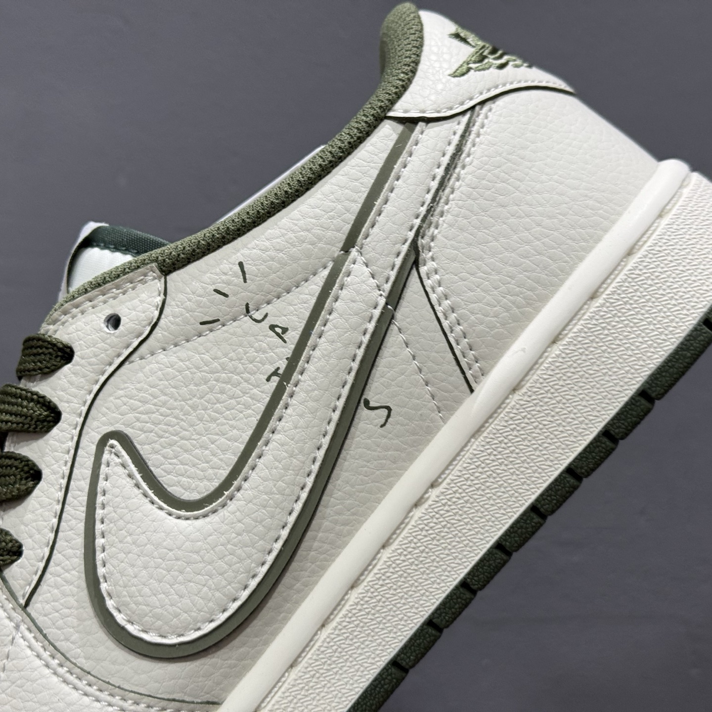 280 定制 Air Jordan 1 Low ow SP UNDEFEATED 倒钩联名米白绿 DF1845-535