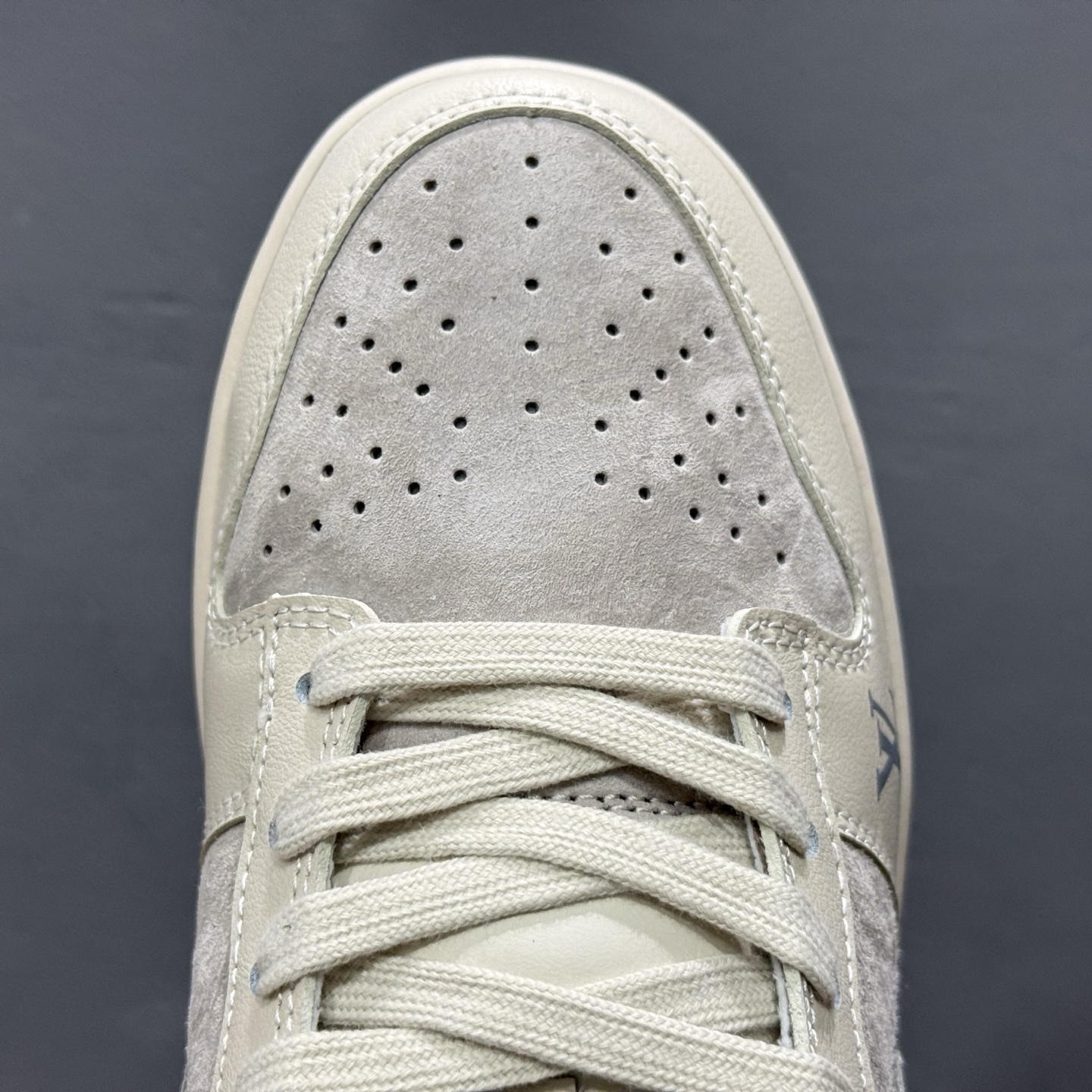 280 Nike Air Force 1'07 LV 联名 米白 XX3168-160