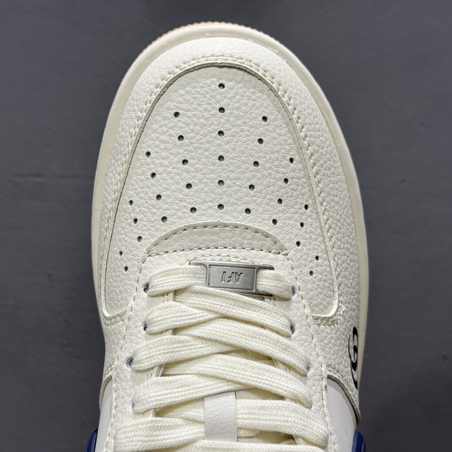 260 Nike Air Force 1'07 GUCCI 联名 米白 XS3464-576