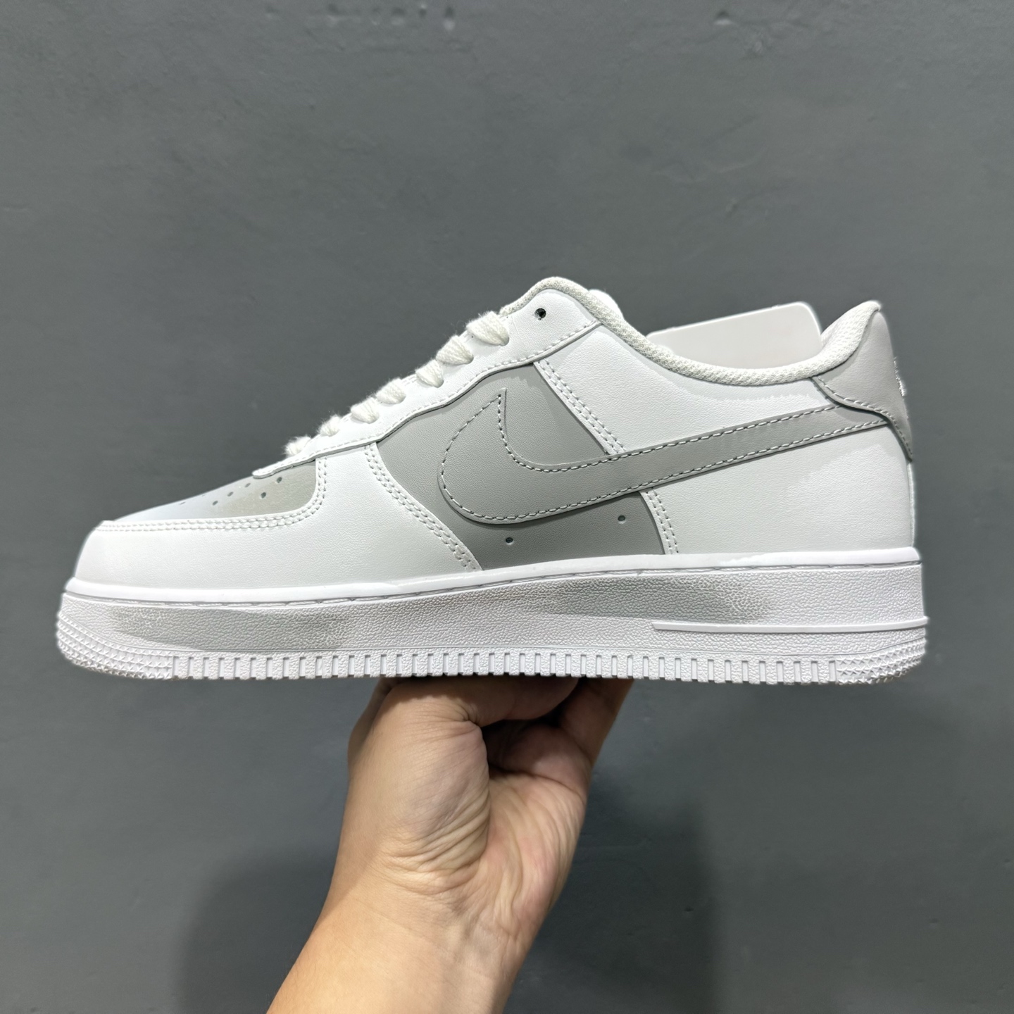 200 Nike Air Force 1 Low 07 白银 CW2288-111