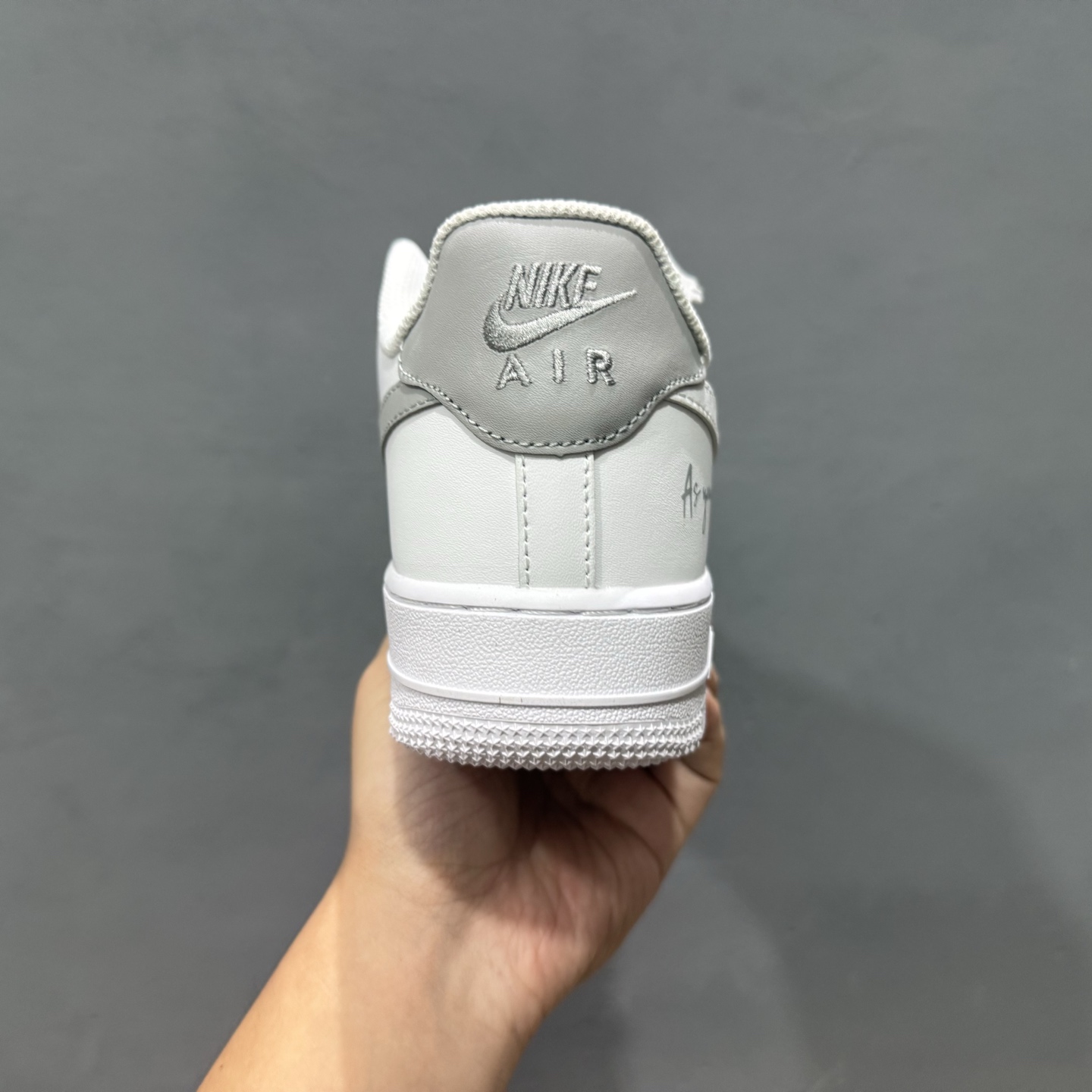 200 Nike Air Force 1 Low 07 白银 CW2288-111