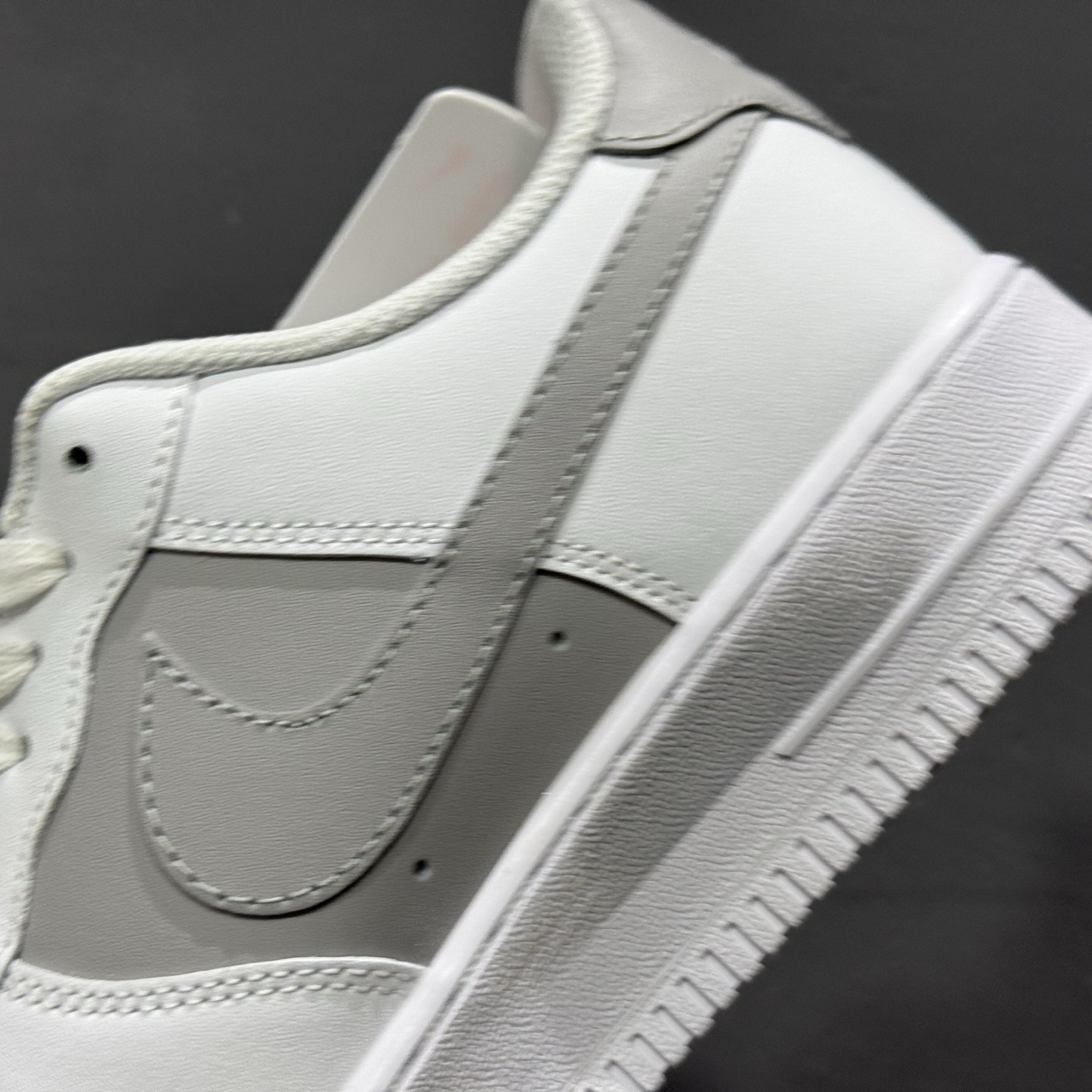 200 Nike Air Force 1 Low 07 白银 CW2288-111