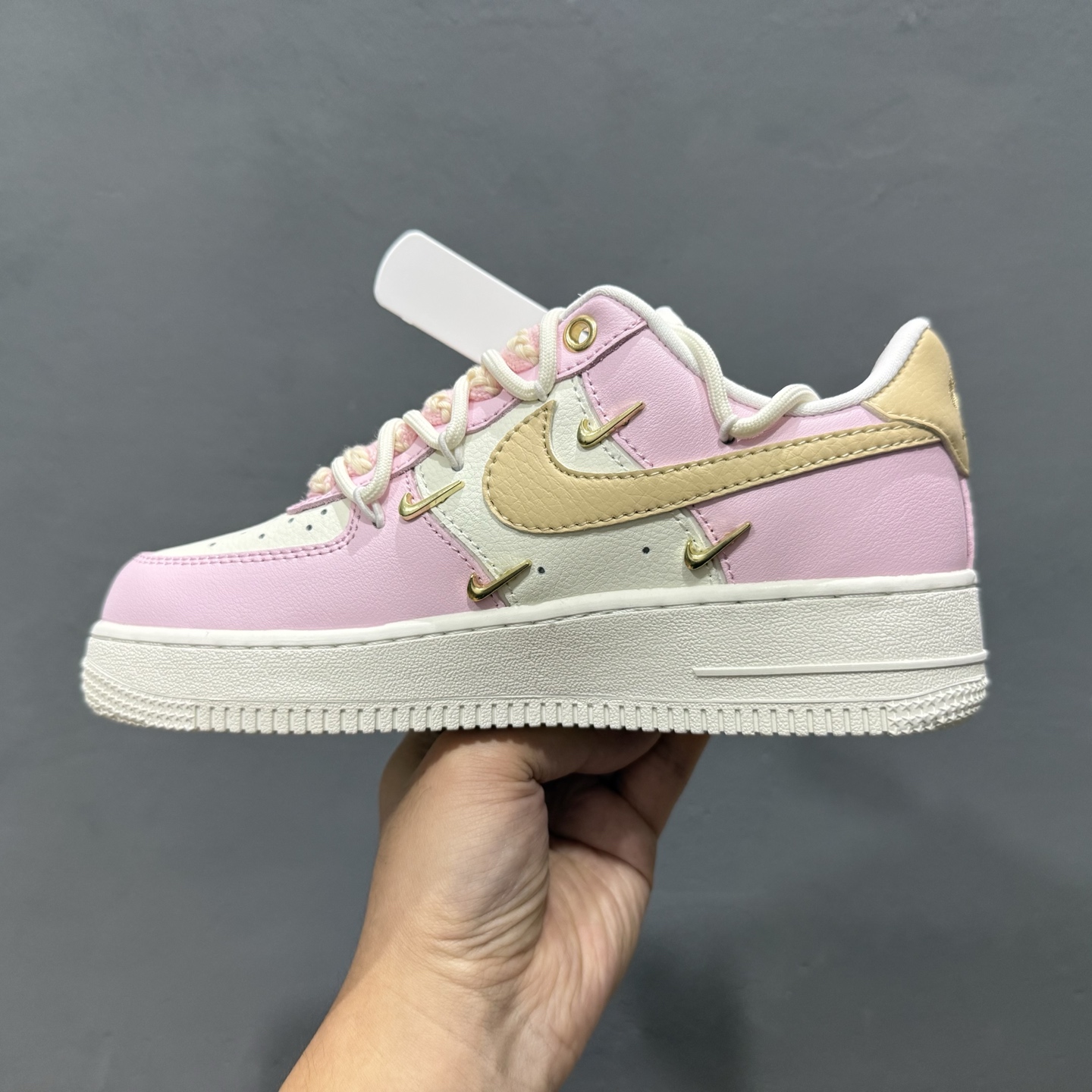 Nike Air Force 1'07 Low 粉糖蜜语 空军一号低帮休闲板鞋 ZB2574-600