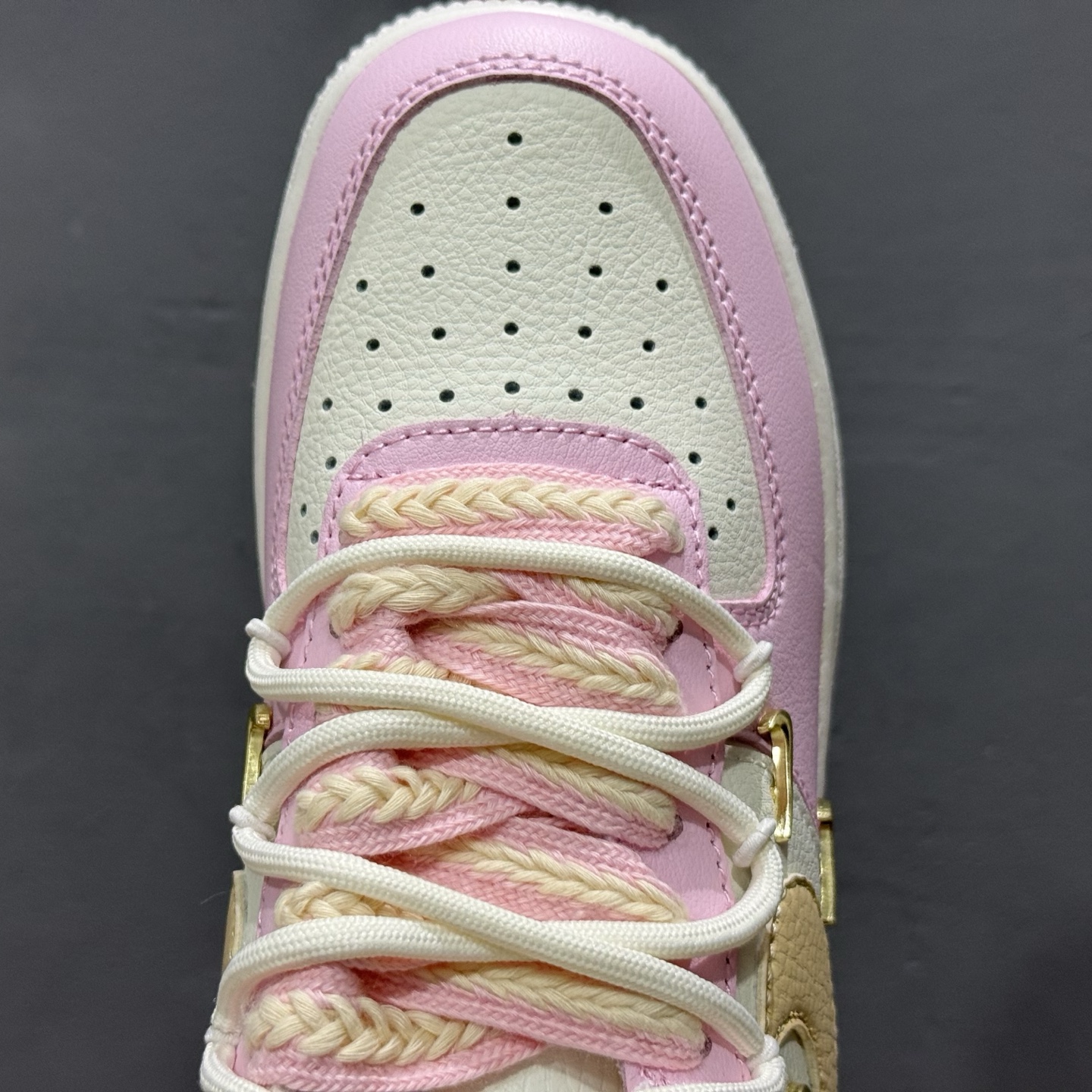 Nike Air Force 1'07 Low 粉糖蜜语 空军一号低帮休闲板鞋 ZB2574-600