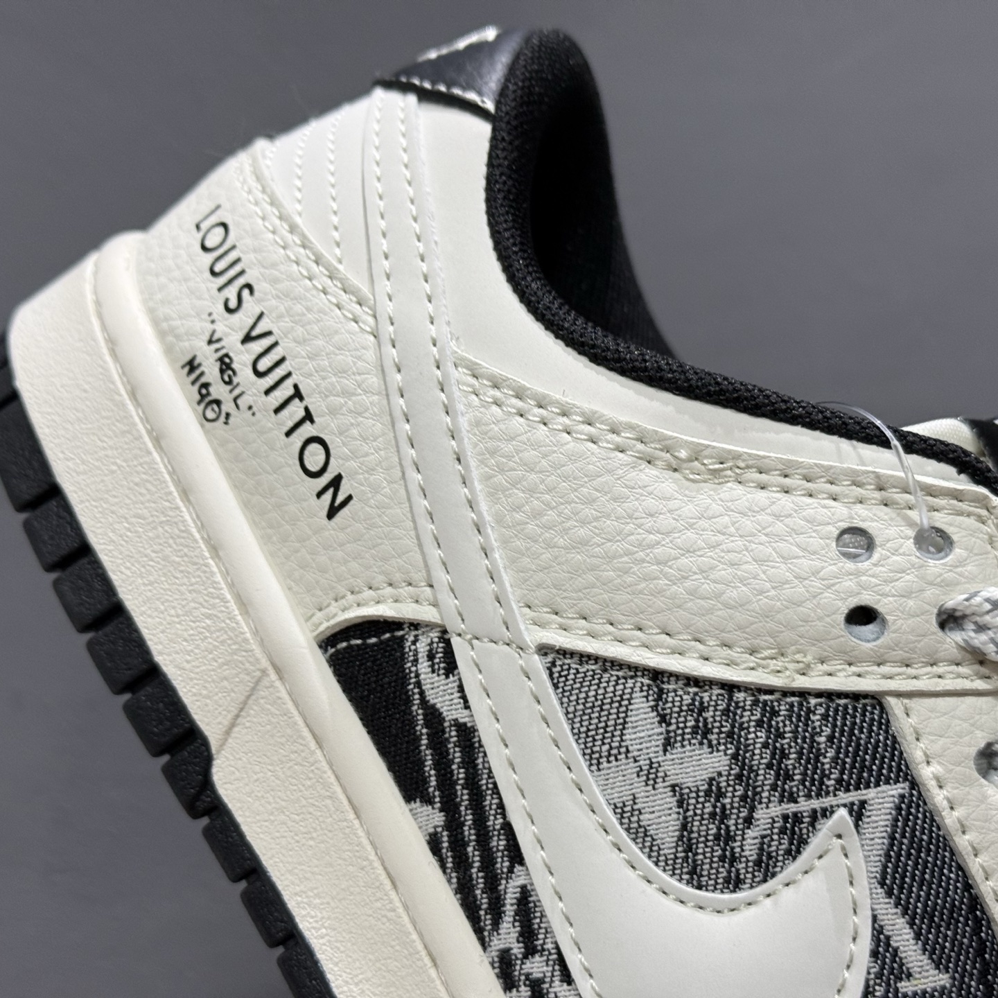 280 Nike SB Dunk Low LV联名 黑白织布白勾 周年高端定制 低帮休闲板鞋 FC1688-229